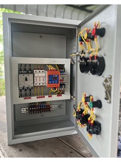ตู้ควบคุมปั๊มน้ำ 5-7.5 Hp 3 เฟส 380 v ใช้ลูกลอยไฟฟ้า มีเฟส