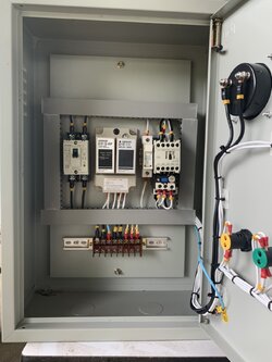 ตู้ควบคุมปั๊มน้ำ2 Hp 220v ทำงานร่วมกับ Floatless level switch ( อิเล็กโทรด 3 ก้าน )