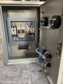 ตู้ควบคุมปั๊มน้ำ 3Hp 220v ทำงานร่วมกับ Floatless level switch ( อิเล็กโทรด 3 ก้าน )