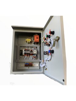 ตู้ควบคุมปั๊มน้ำ1 HP 1เฟส 220 v ใช้ Flow switch ใบพาย 24vac มีเฟส