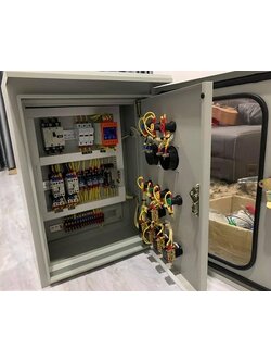 ตู้ควบคุมปั๊มน้ำไม่เกิน 5-7.5 Hp 3 เฟส 380v 2 ตัวสลับกันทำงาน ใช้ลูกลอยไฟฟ้า220v ตู้กันน้ำ2ชั้น