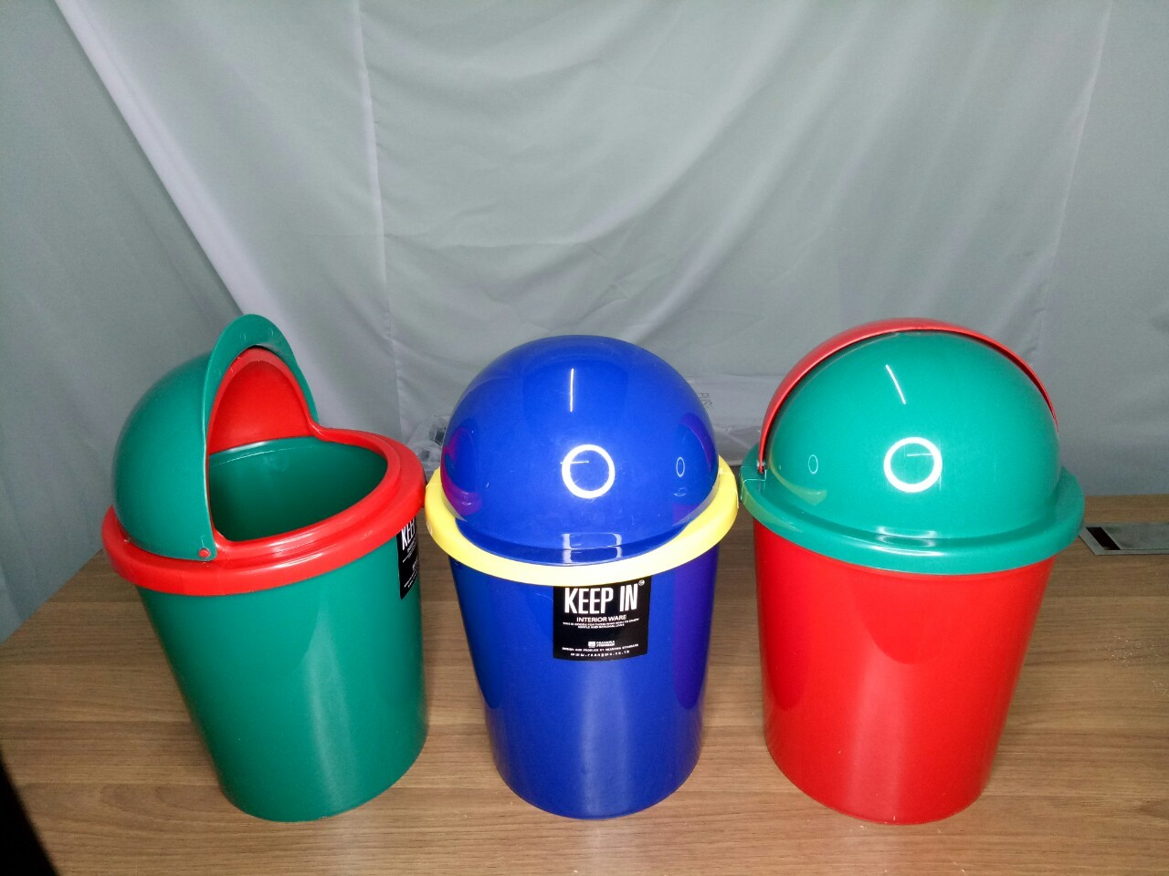 ถังขยะทรงกลม ฝาโดม 12 ลิตร