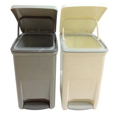 ถังขยะเท้าเหยียบ ทรงเหลี่ยม 10 ลิตร