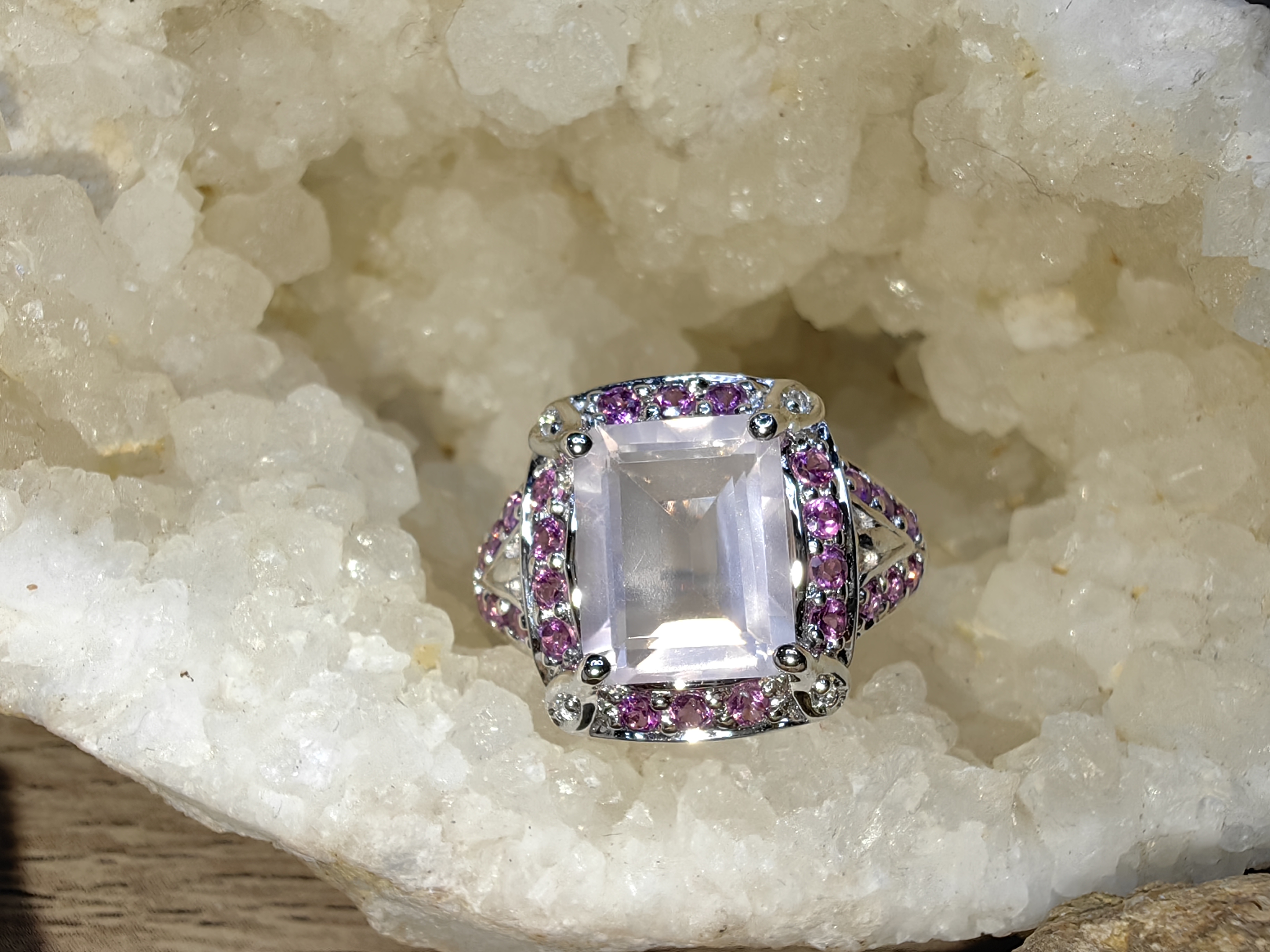 ROSE QUARTZ RHODOLITE RING
