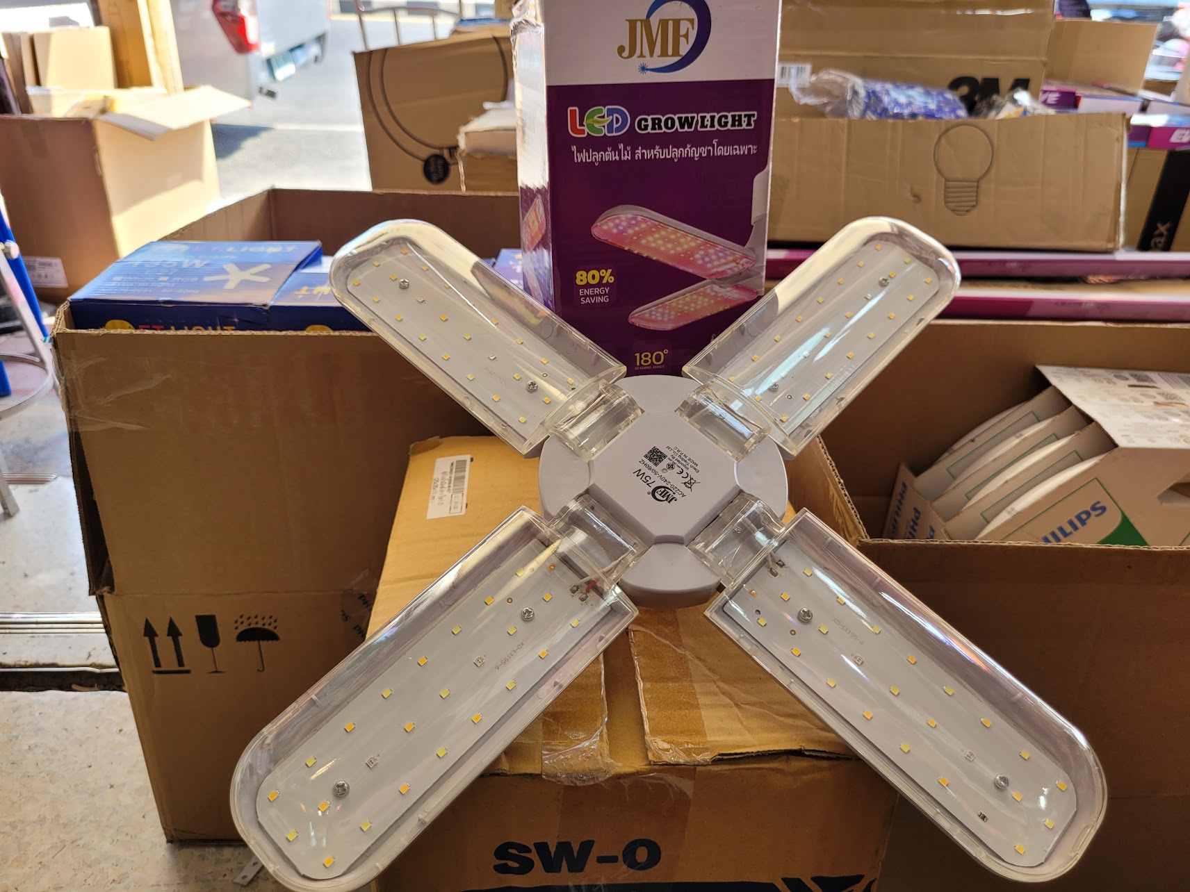 ไฟปลูกต้นไม้ LED Grow Light Full Spectrum 75W ยี่ห้อ JMF E27 หลอดไฟปลูกต้นไม้ ไฟต้นไม้ สําหรับปลูกพืชเรือนกระจก