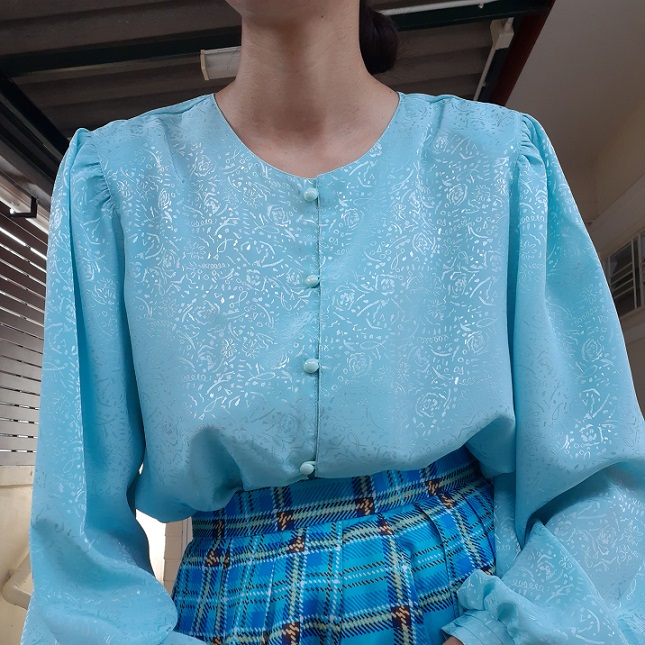 เสื้อวินเทจสีฟ้าสวยๆ