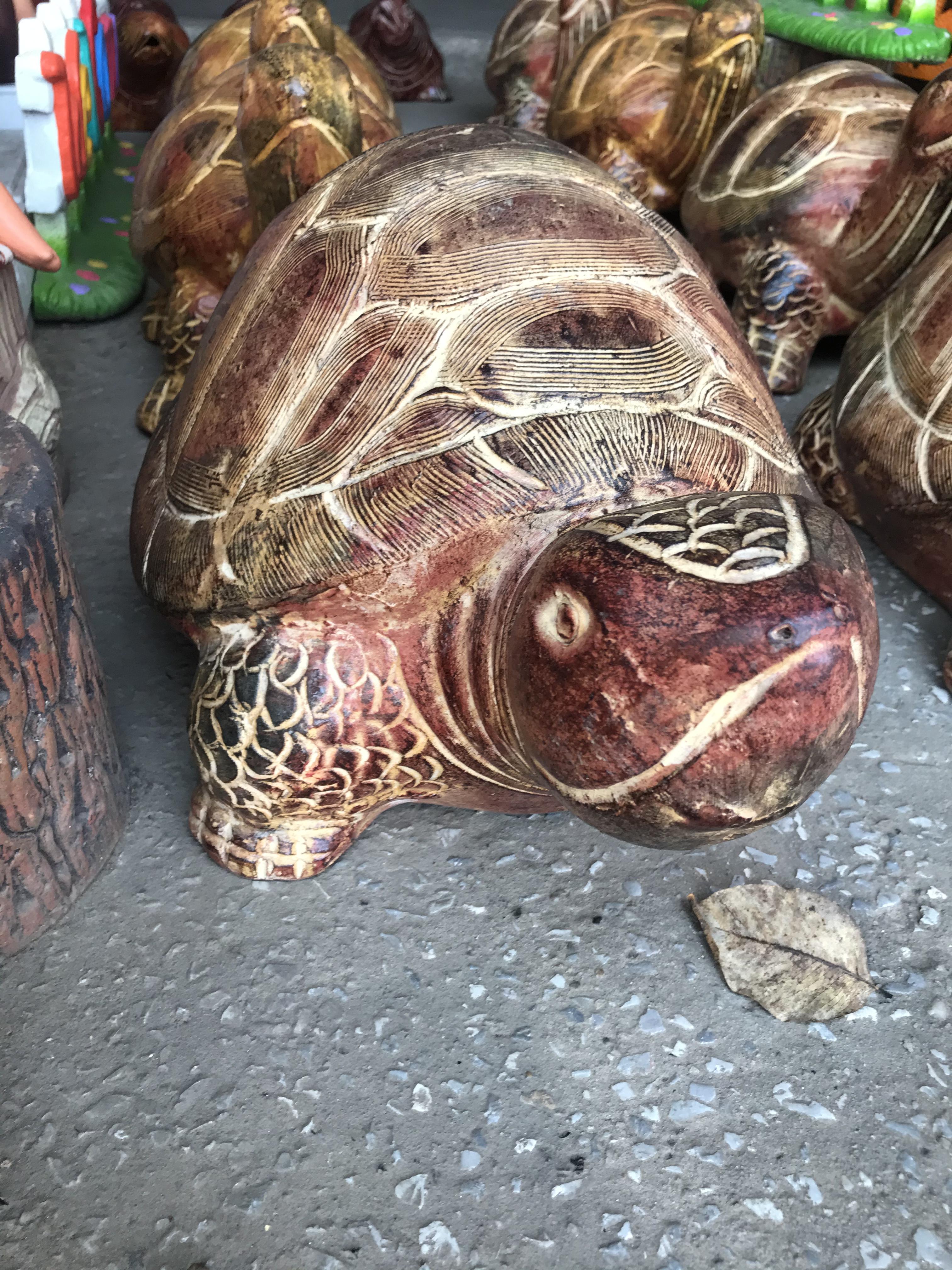 เต่าดินเผาใหญ่