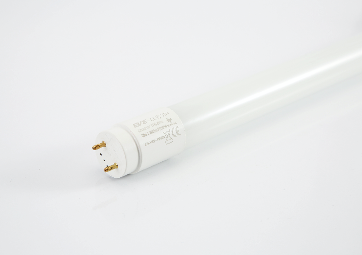 LED T8 Super White หลอดแอลอีดี T8 ซุปเปอร์ไวท์ แสงขาวกว่าหลอดทั่วไป