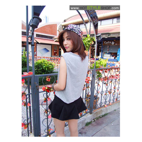 เสื้อครอปแขนกุด เสื้อแขนกุดเอวลอย