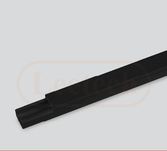 leetech รางทรังกิ้ง L-MT รางเดินสายไฟฟ้า สีดำ รุ่น1632 ขนาด 16 x 32 x ความยาว 2 เมตร ขนาด mm (W x L x H) รางครอบสายไฟและอุปกรณ์ที่ครอบสายไฟ