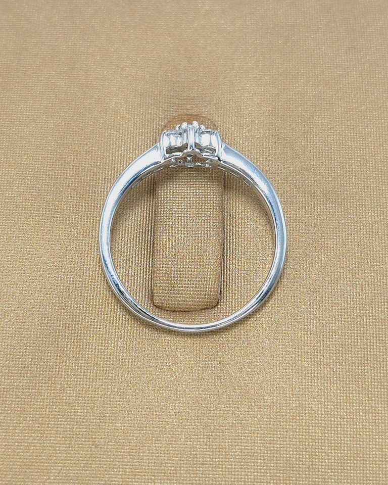 🚫ปิดการขาย(SoIdOut)🚫แหวนทองคำขาว 18K เพชรเกสร 4.5 ตัง 1 เม็ด 2 ตัง 6 เม็ด 1 ตัง 6 เม็ด รวม 22.5 ตัง น้ำ 97-98 ความสะอาด vvs ไซส์ 49 น้ำหนัก 2.02 กรัม ราคา 7,200.-(Net)