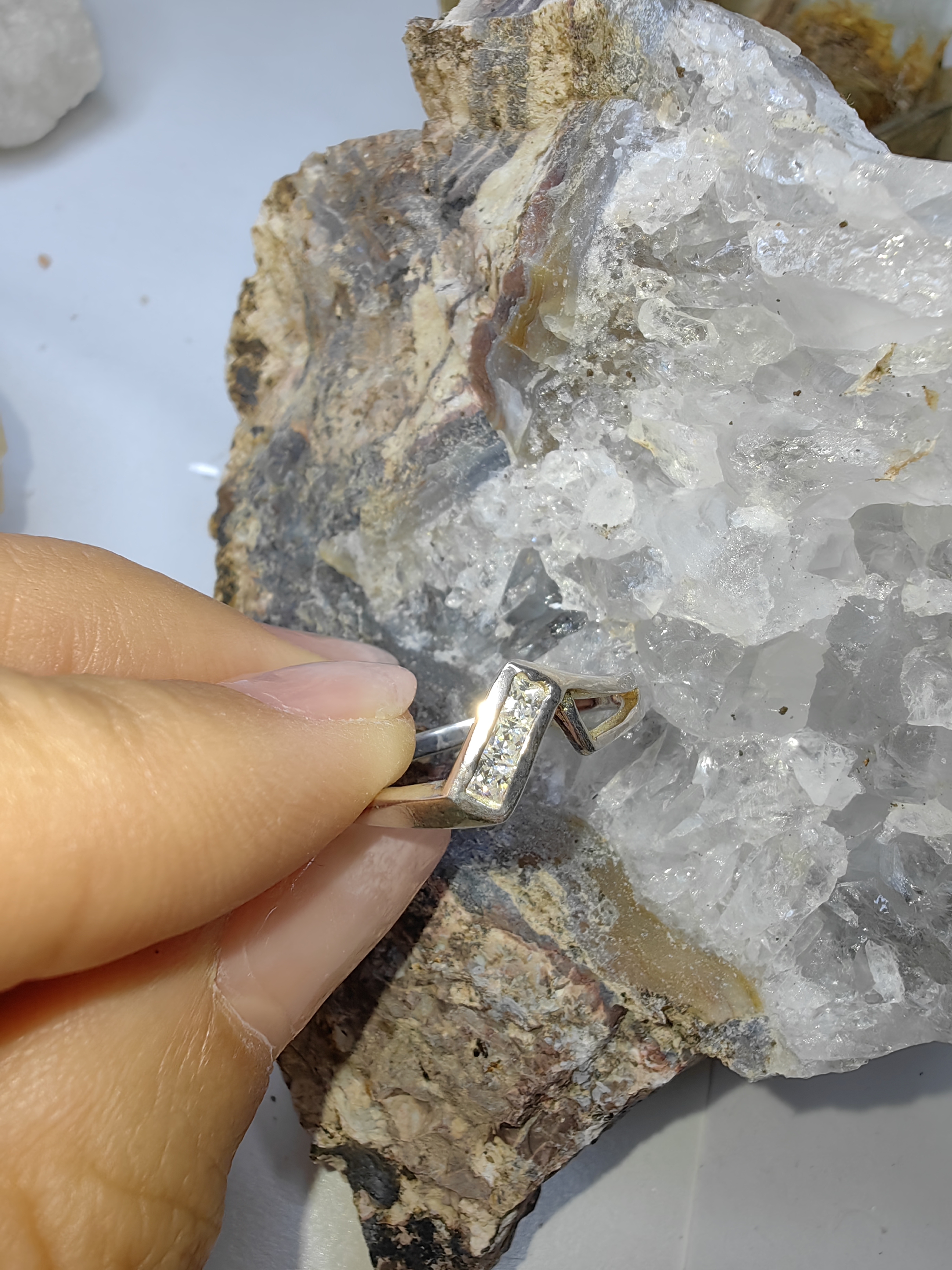 แหวนเพชร CZ เงินแท้ 92.5% Cubic Zirconia 925 Sterling Silver Ring Size 57