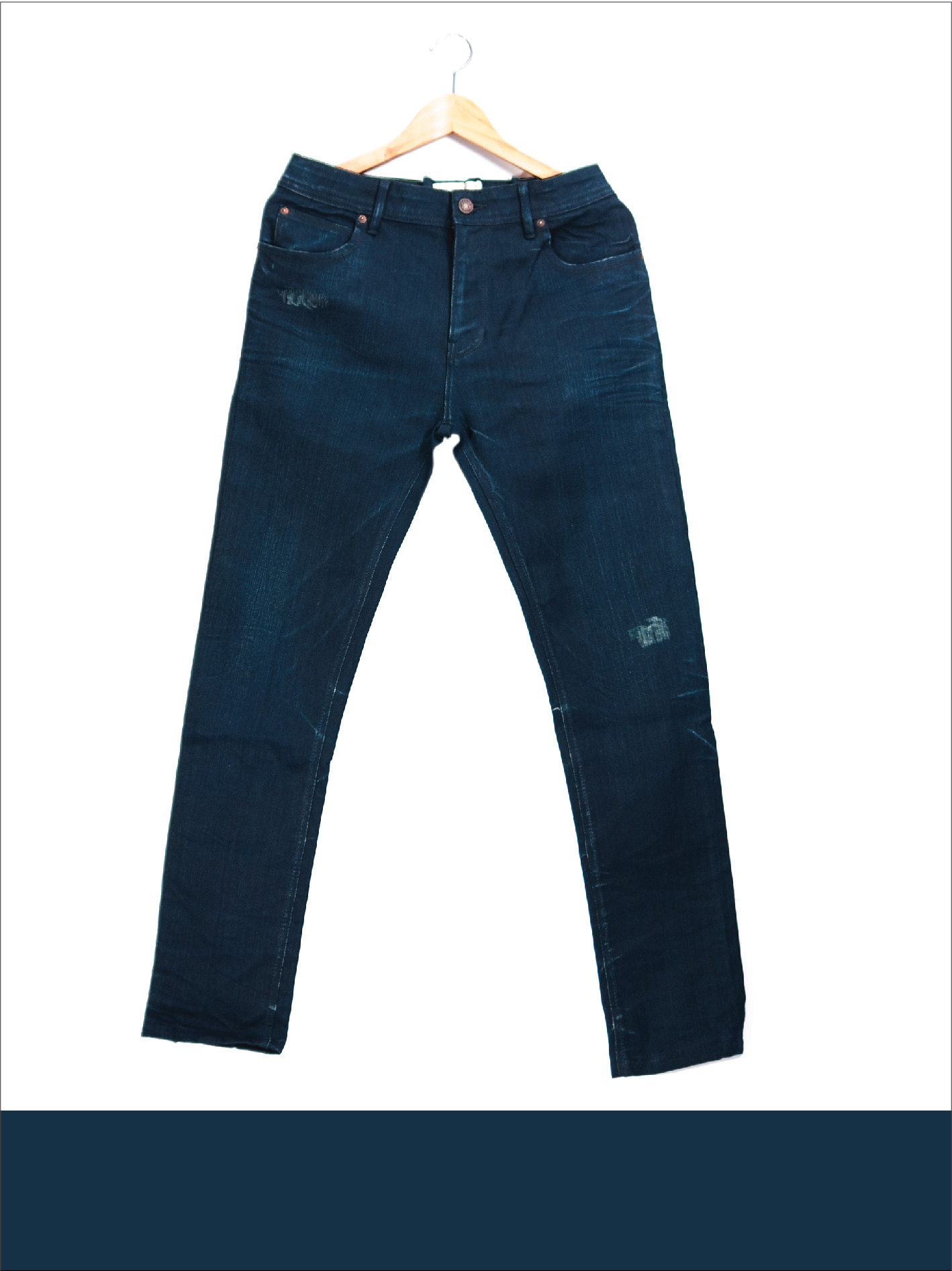 G 140042 กางเกงขายาว (ยีนส์) PULL&BEAR ราคาเช่า 120 บาท ต่อ 1 วัน
