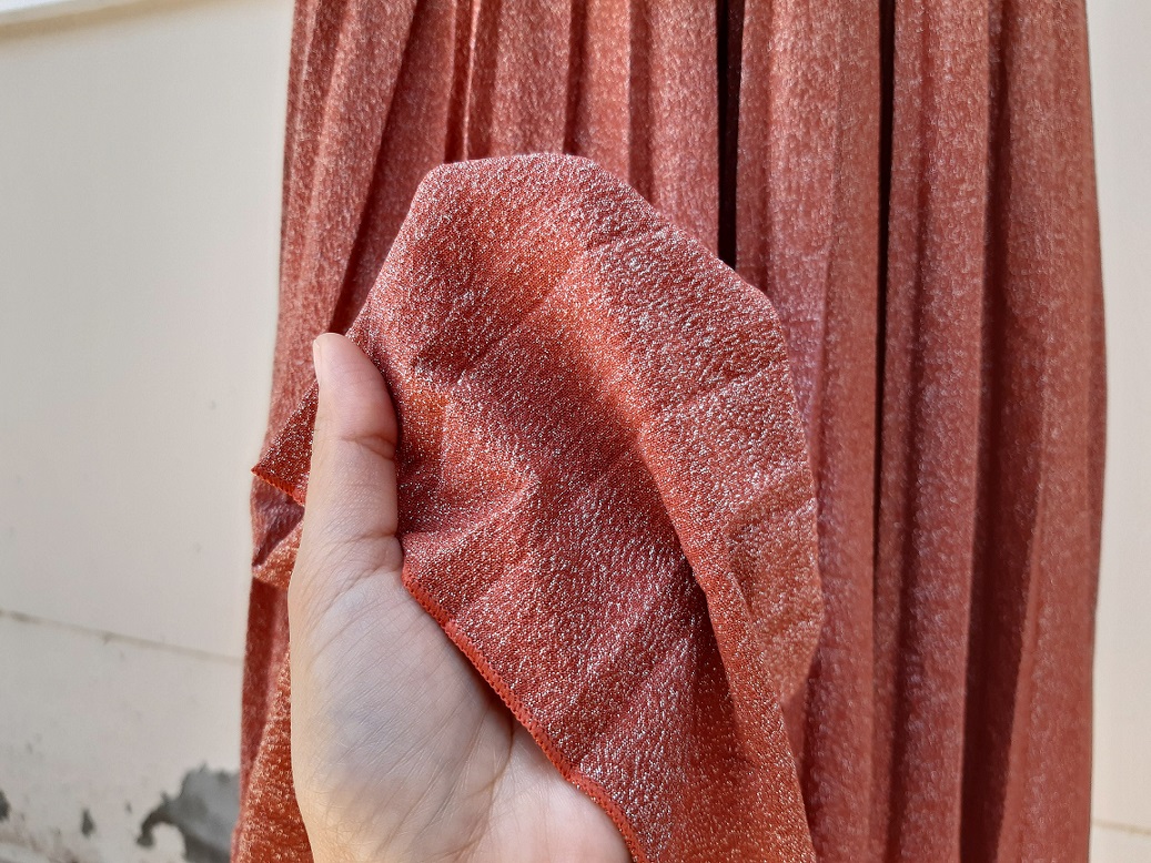 กระโปรงพลีทกลิตเตอร์สีส้มอิฐ