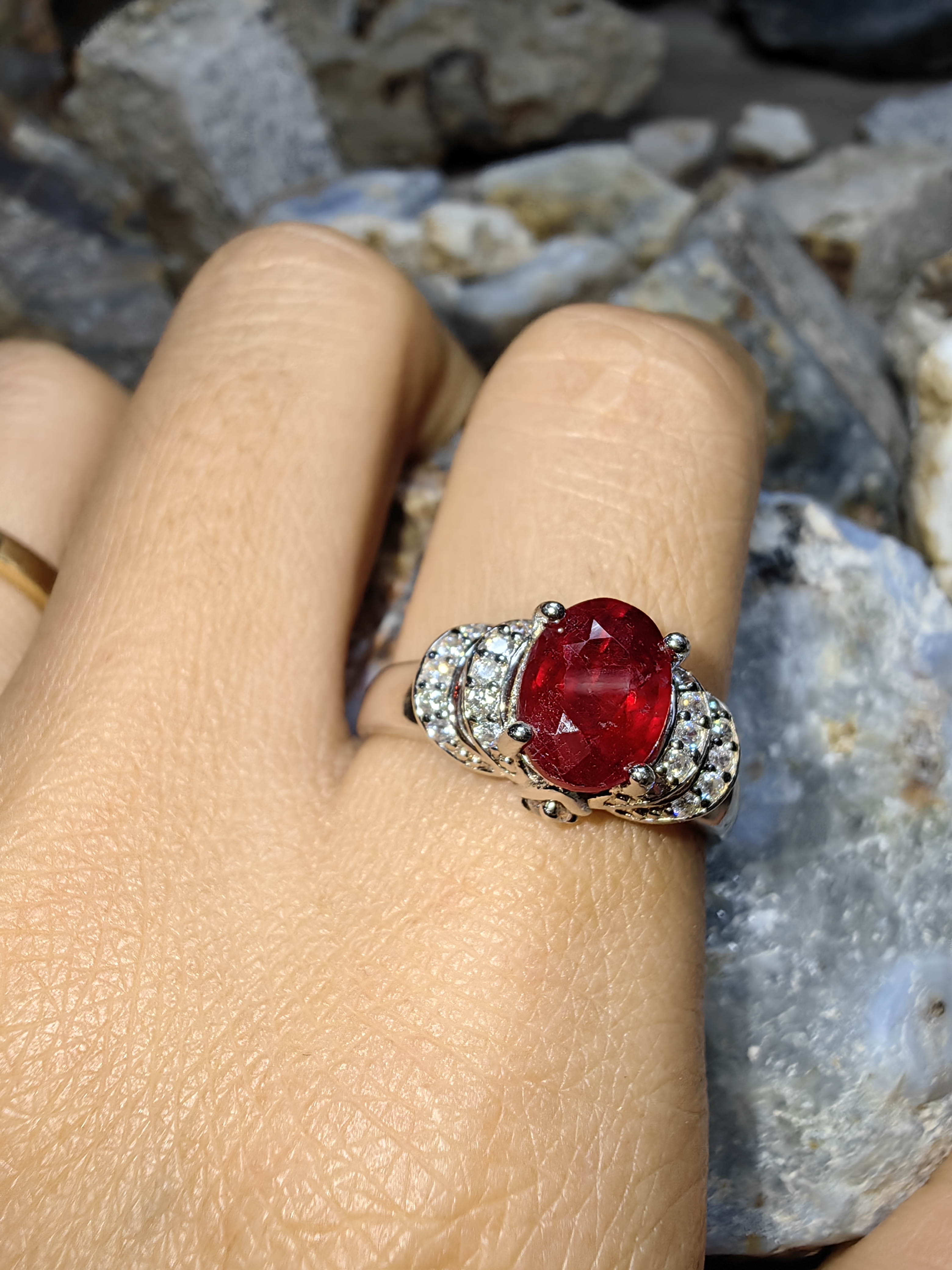 Ruby Cubic Zirconia 92.5% Silver Ring แหวนทับทิม เงิน 92.5%