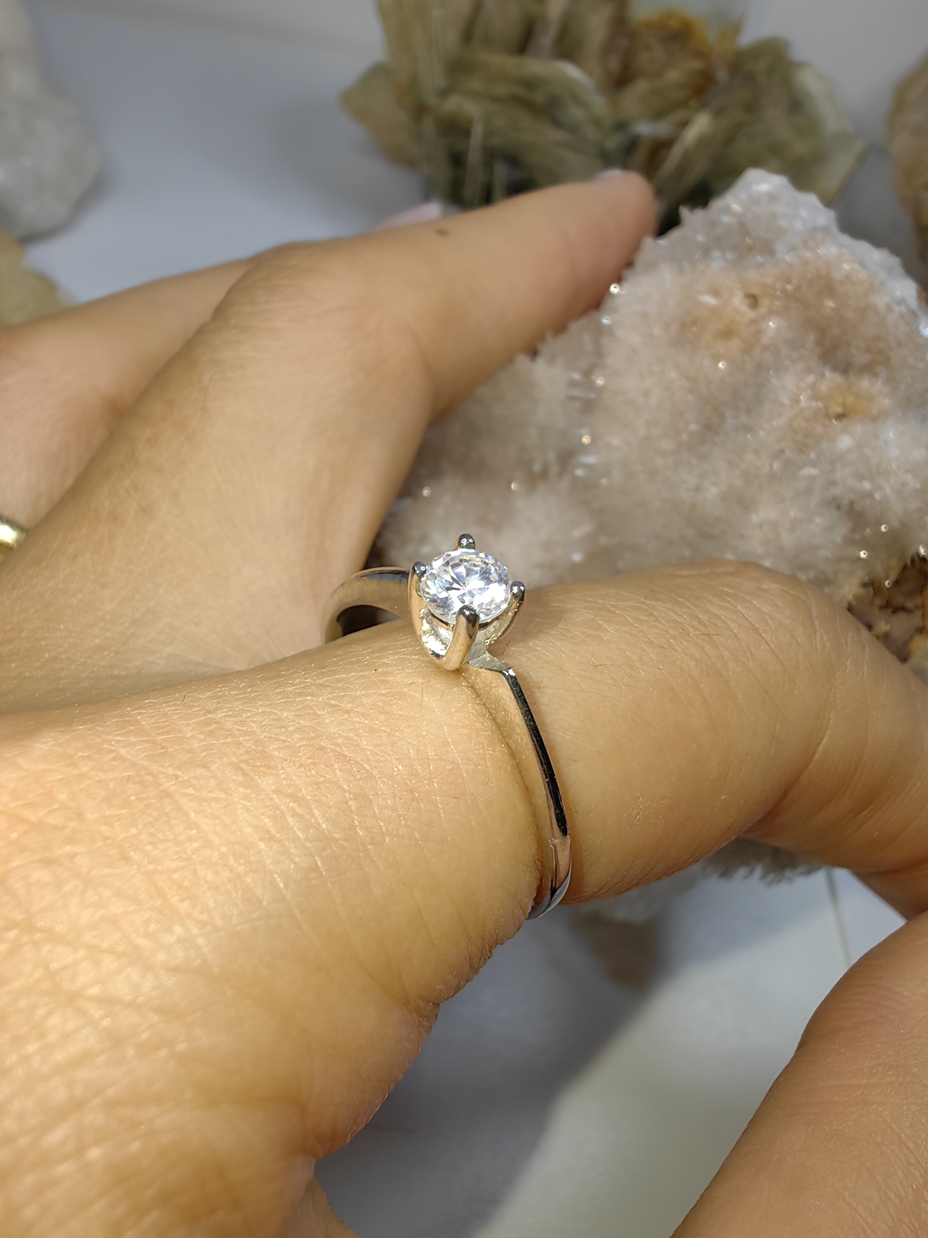 แหวนเพชร CZ เงินแท้ 92.5% Cubic Zirconia 925 Sterling Silver Ring Size 57