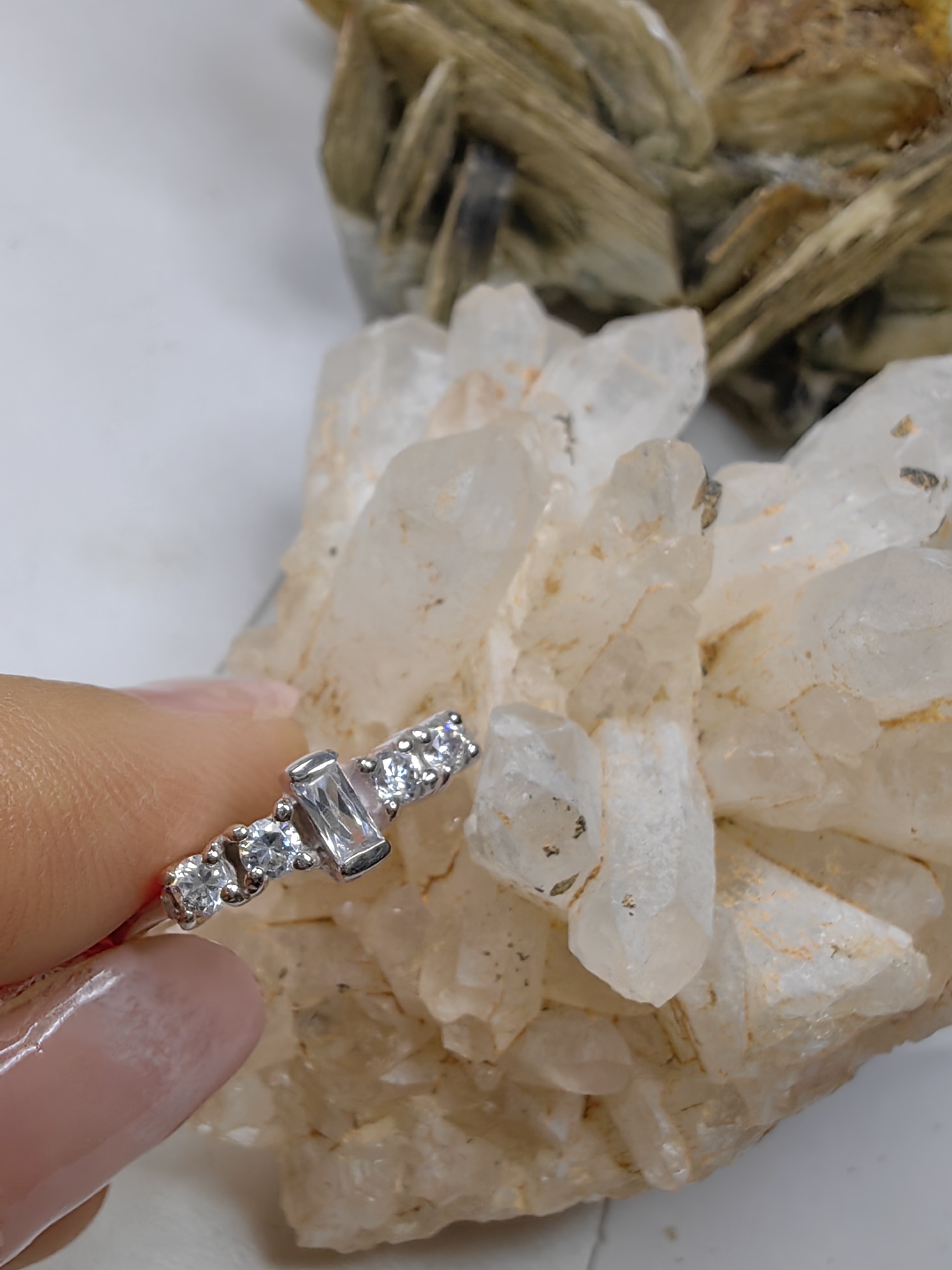 แหวนเพชร CZ เงินแท้ 92.5% Cubic Zirconia 925 Sterling Silver Ring Size 49