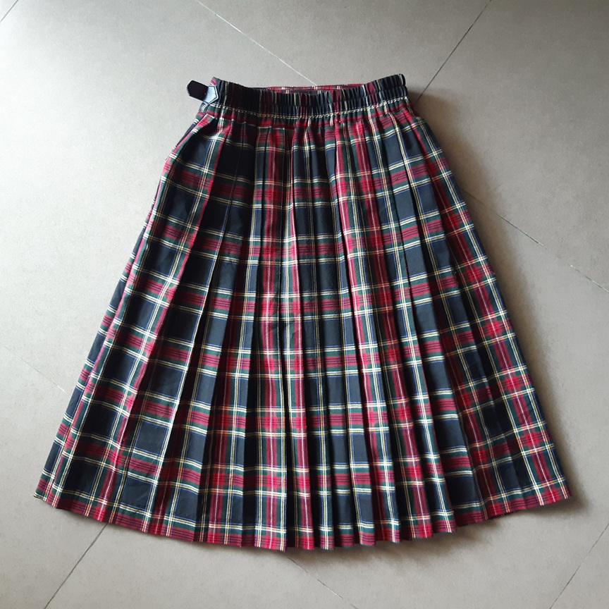 กระโปรงพลีทจีบรอบลายสก็อต