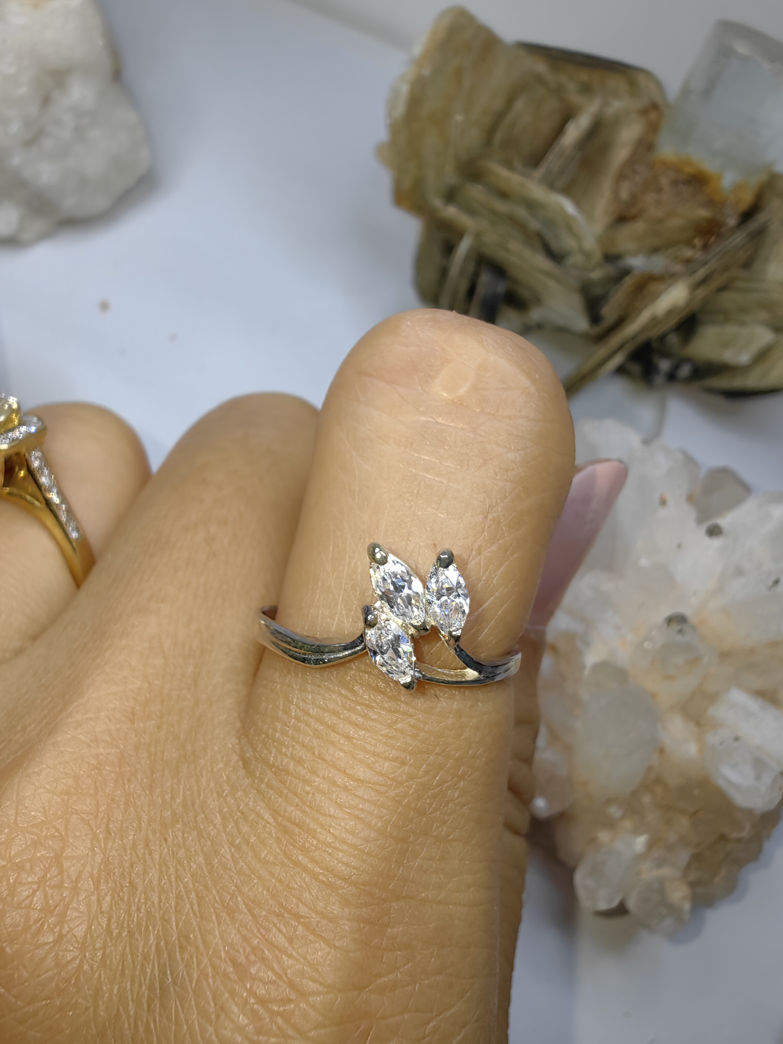 แหวนเพชร CZ เงินแท้ 92.5% Cubic Zirconia 925 Sterling Silver Ring Size 58