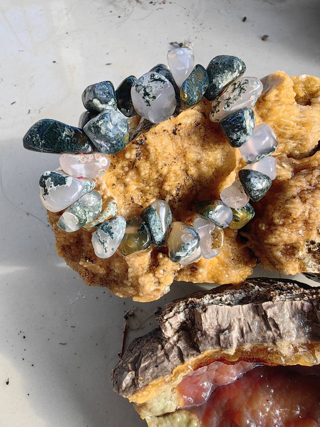 Green White Agate Bracelets สร้อนข้อมืออาเกต สีเขียว ขาว Size 15 cm. 320.50 ct