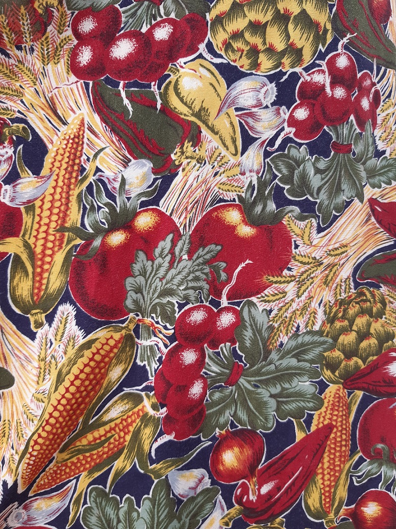 กระโปรงวินเทจลายผลไม้ (Vintage skirt)