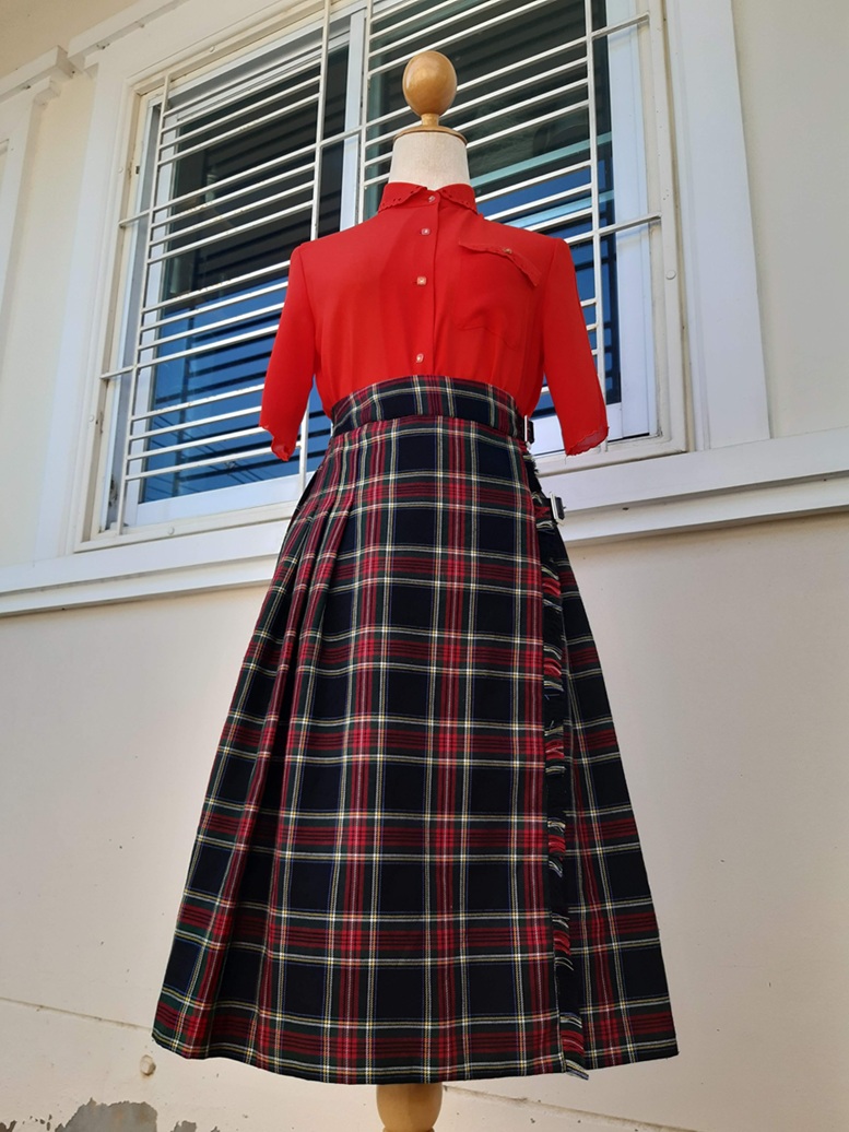 กระโปรงพลีทจีบรอบลายสก็อต