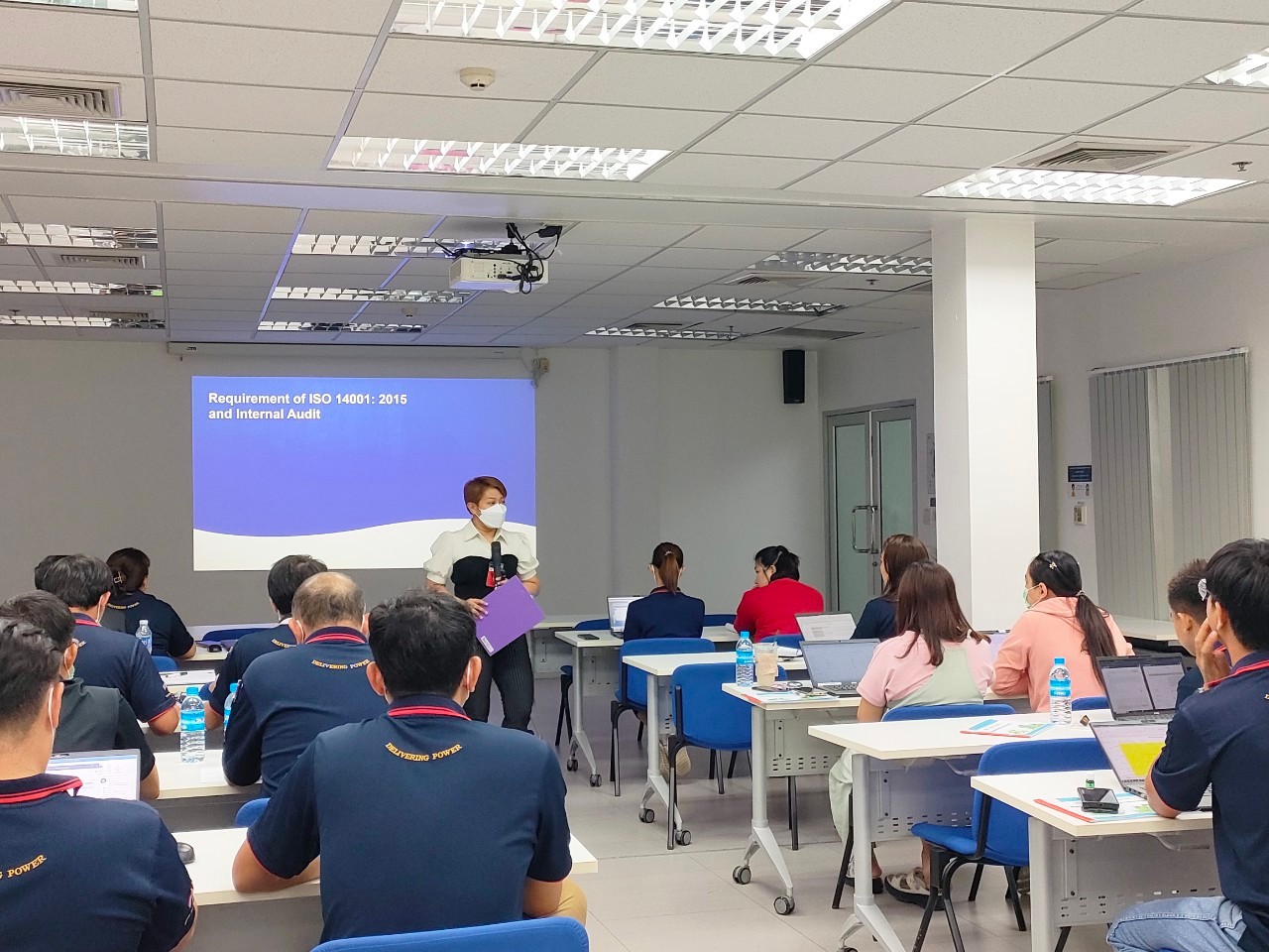 การตรวจติดตามภายใน ISO 14001:2015 อบรม Public 2,000 บาท / ท่าน อบรมด่วน อบรมออนไลน์