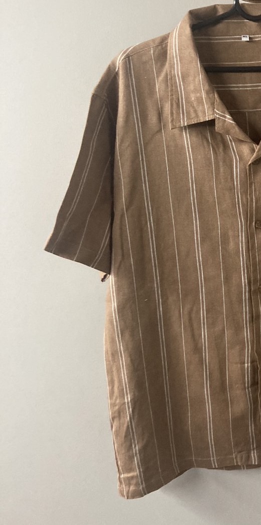 G 220030 เสื้อเชิ้ตแขนสั้น ราคาเช่า 30 บาท ต่อ 1 วัน