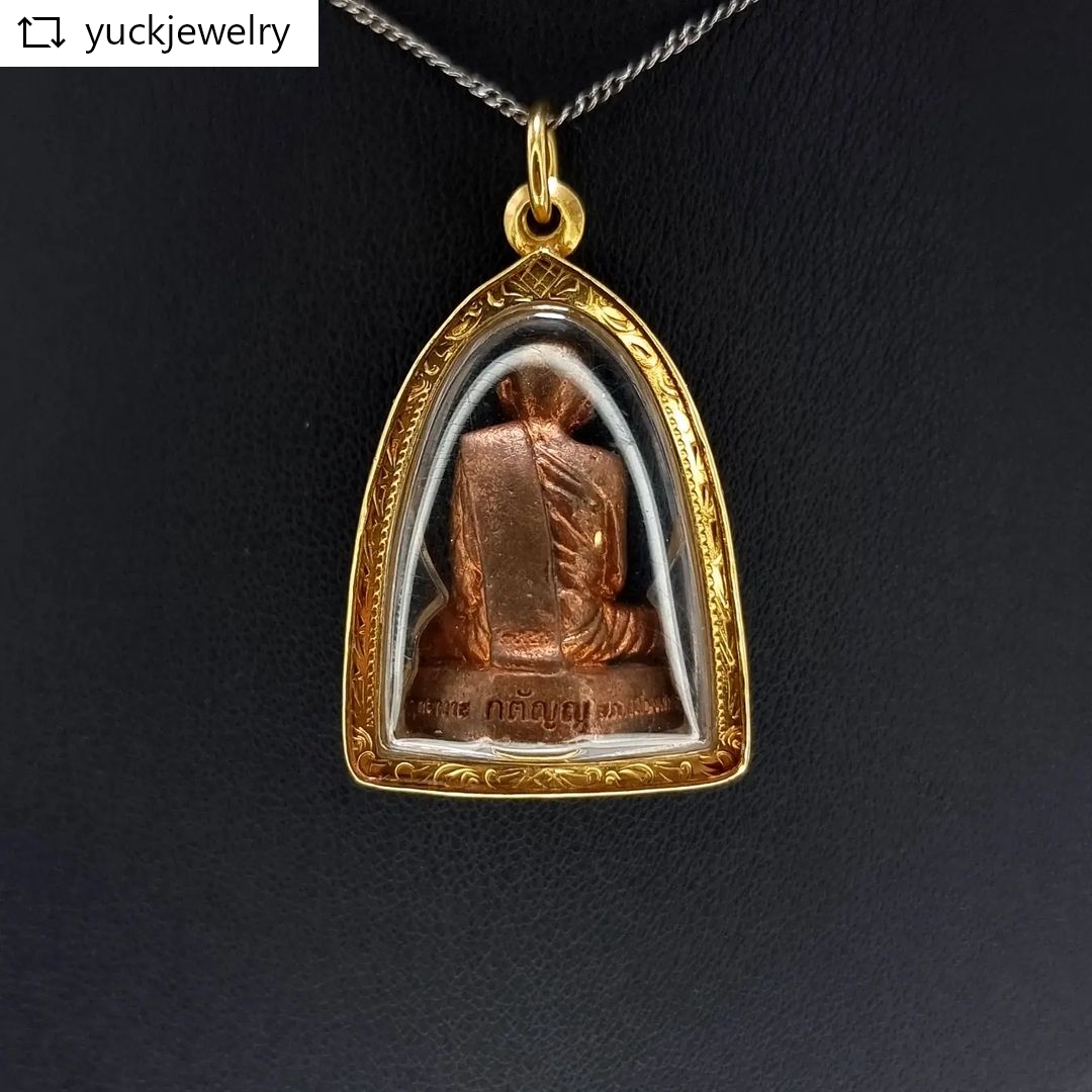 ðŦāļāļīāļāļāļēāļĢāļāļēāļĒ(SoIdOut)ðŦāļ§āļąāļāļāļļāļĄāļāļāļĨāđāļĨāļĩāđāļĒāļĄāļāļāļāļāļģ 80% āļĢāļđāļāļŦāļĨāđāļāļŦāļĨāļ§āļāļāļđāđāļĄāļąāđāļ āļ§āļąāļāļāđāļēāļŠāļļāļāļāļēāļ§āļēāļŠ āļŠāļ .āļŠāļāļĨāļāļāļĢ āļāļāļąāļāļāļđ āļŠāļĢāđāļēāļāļāļ§āļēāļĒ āļāļĩ 2559 āļāđāļģāļŦāļāļąāļ 18.33 āļāļĢāļąāļĄ āļĢāļēāļāļē 4500.-(Net)