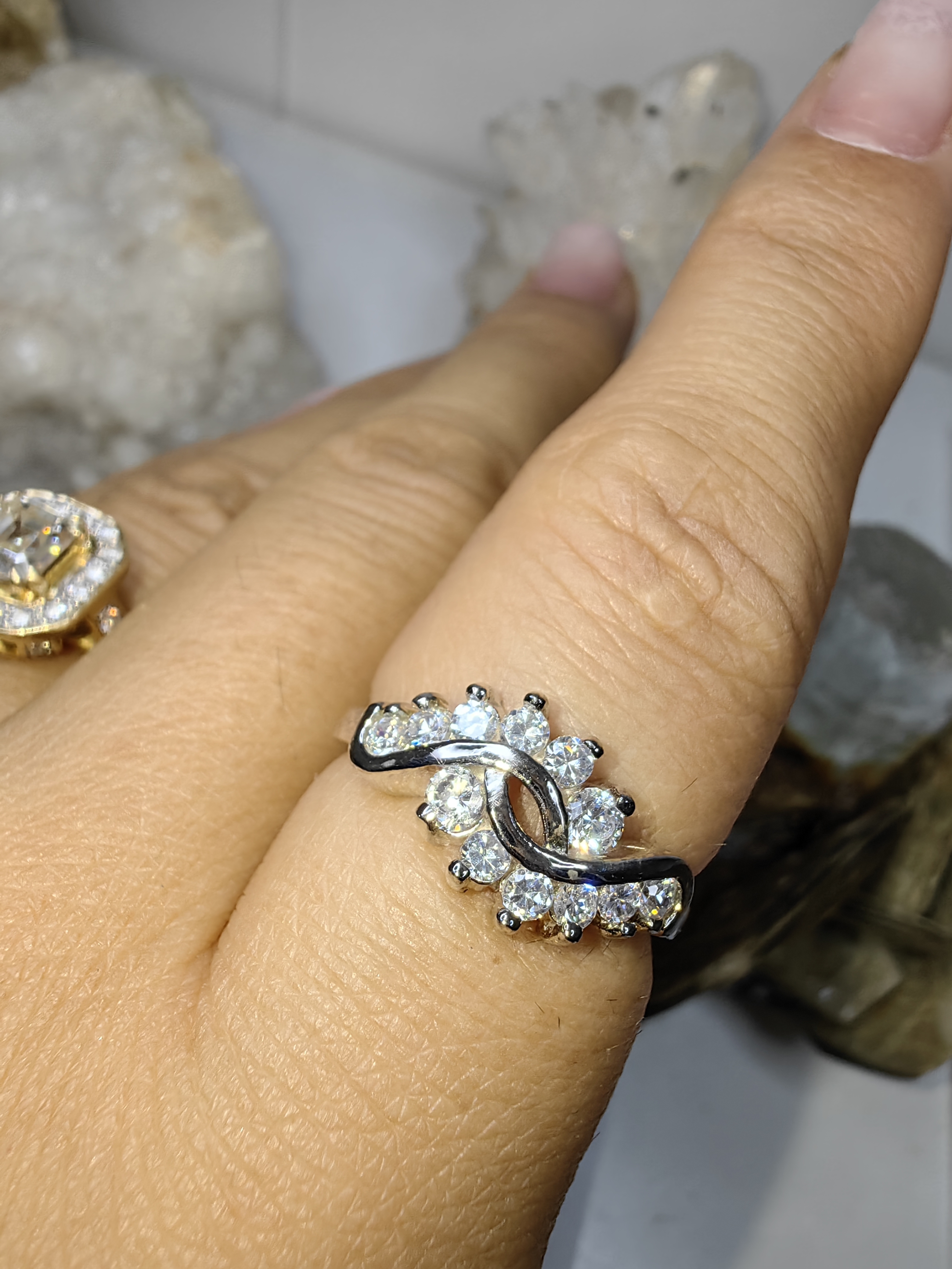 แหวนเพชร CZ เงินแท้ 92.5% Cubic Zirconia 925 Sterling Silver Ring Size 52