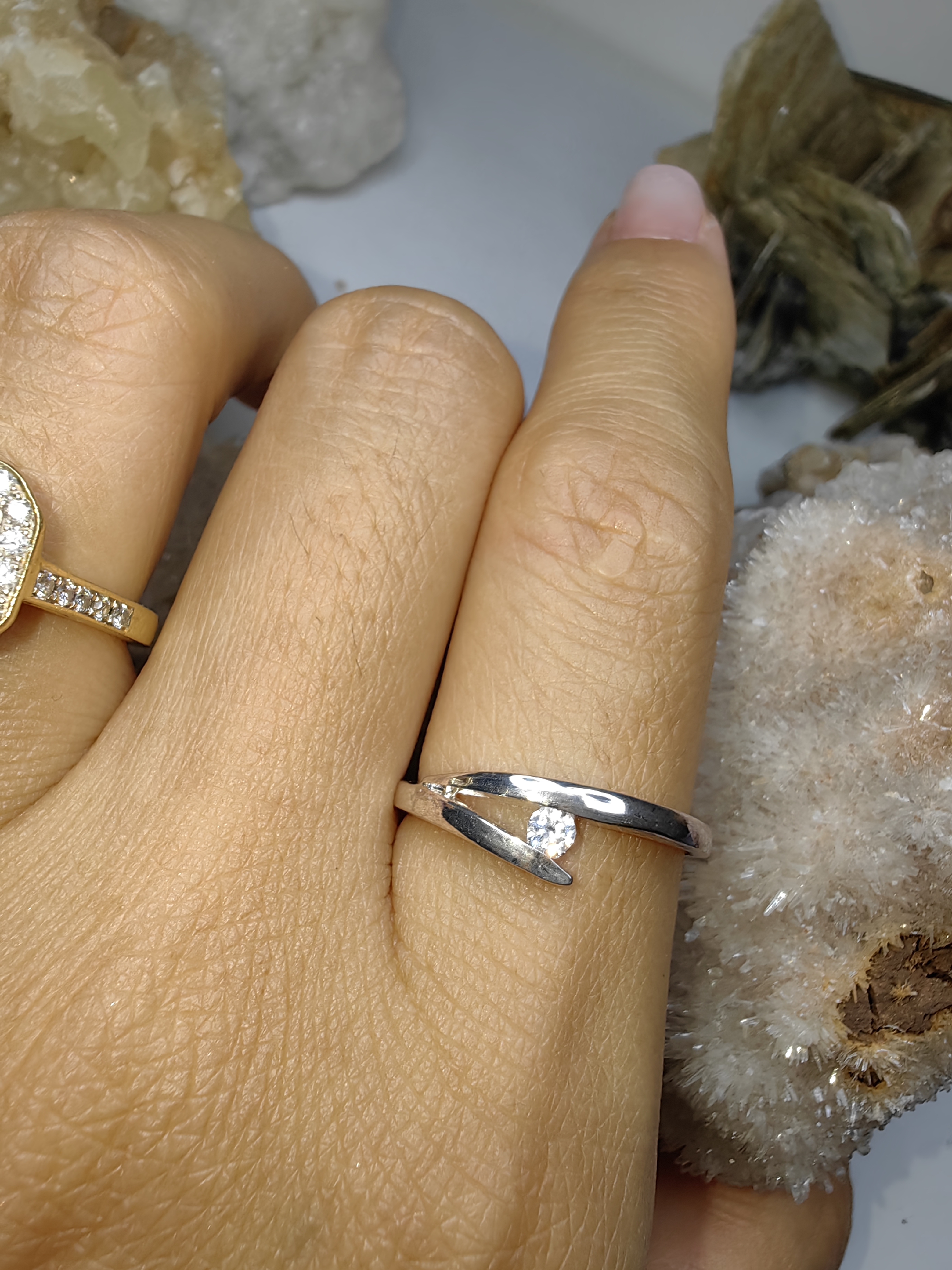 แหวนเพชร CZ เงินแท้ 92.5% Cubic Zirconia 925 Sterling Silver Ring Size 56, 58