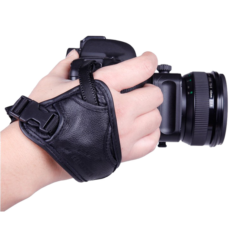 Camera Wrist Hand Strap Grip สายคล้องกล้องกับมือ ทรงสามเหลี่ยม ใช้ได้กับกล้องทุกรุ่น