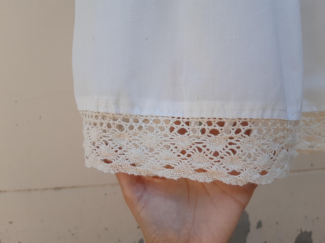 กระโปรงวินเทจสีขาว ชายระบายลูกไม้ งานญี่ปุ่นน่ารักๆ