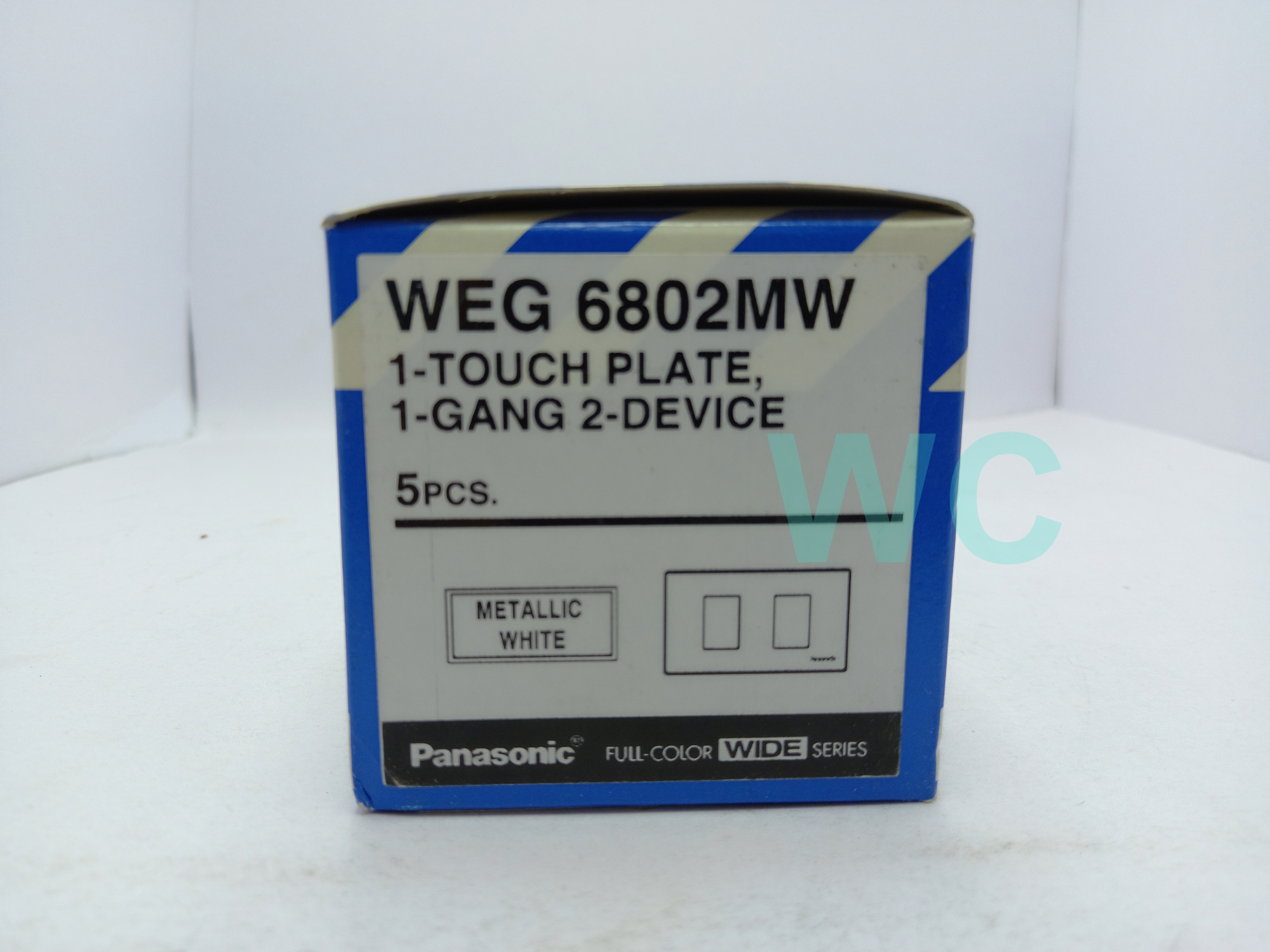 PANASONIC ฝาหน้ากากสีเงิน สวิทซ์ ปลัก สีเทา REFINA หน้ากาก 1ช่อง 2ช่อง 3ช่อง 4ช่อง 6ช่อง MW WEG6803MW