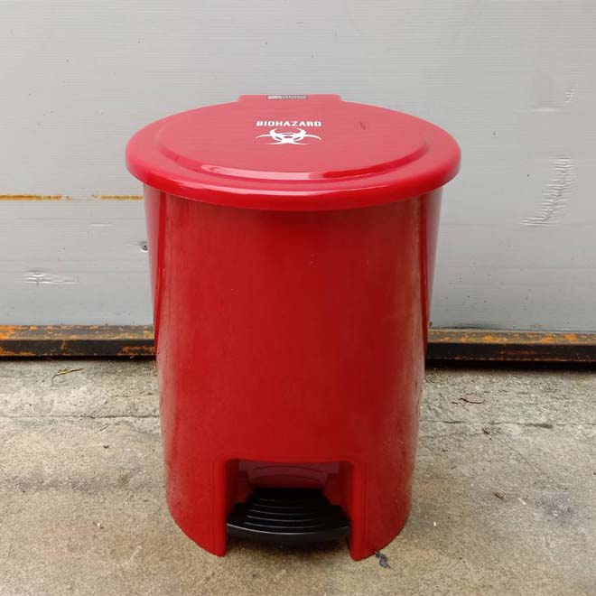 ถังขยะ แบบเหยียบ สีแดง ถังขยะในห้องน้ำ 12 ลิตร