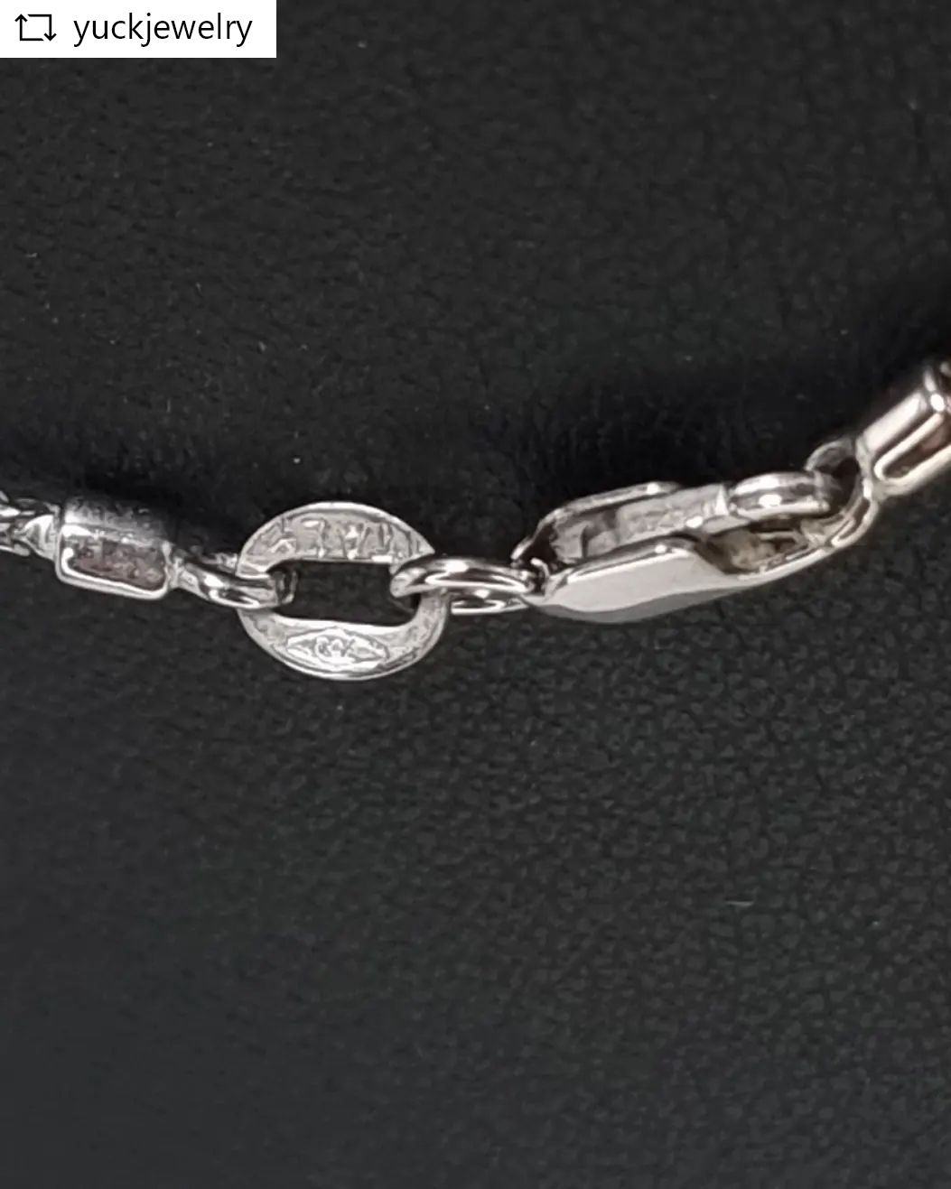 🚫ปิดการขาย(SoIdOut)🚫สร้อยทองคำขาว 18K Italy ความยาว 16.15 นิ้ว น้ำหนัก 4.65 กรัม ราคา 8200.-(Net)