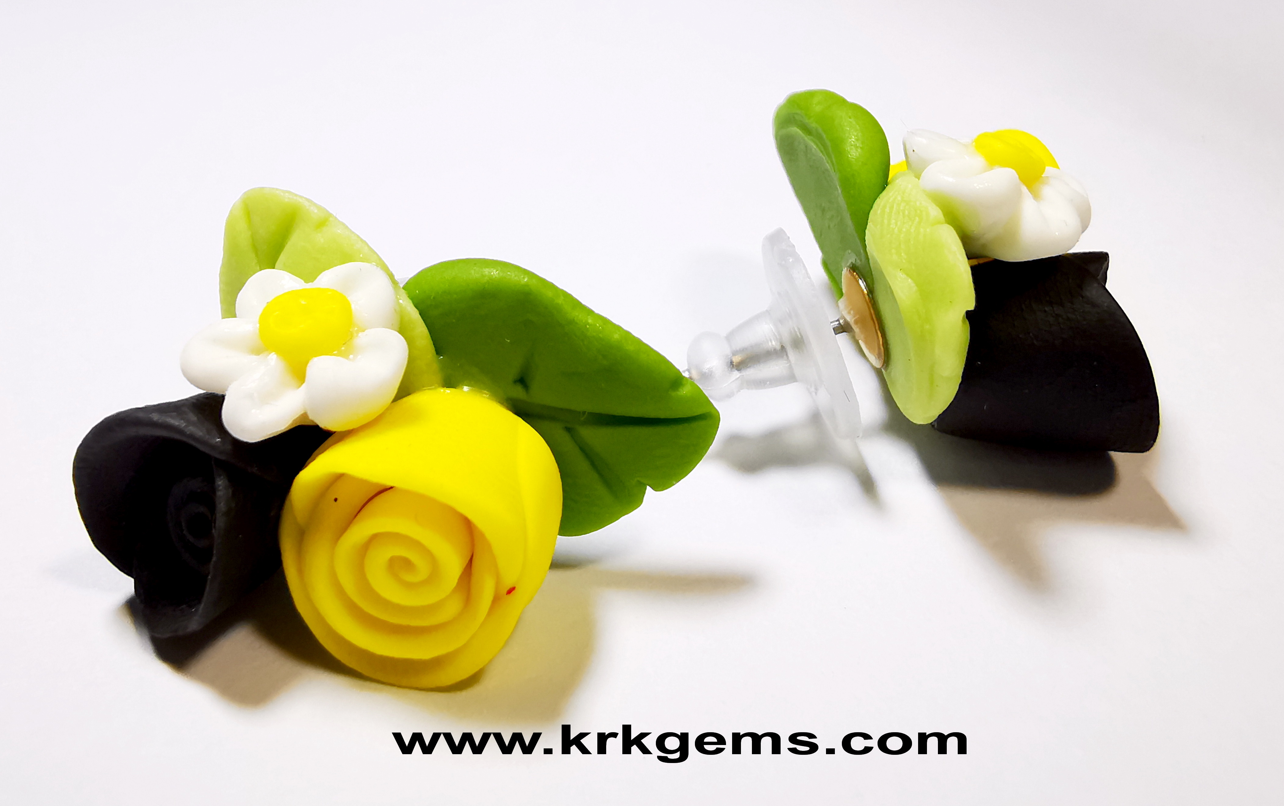 YELLOW BLACK 2ROSE HANDMADE CLAY EARRING