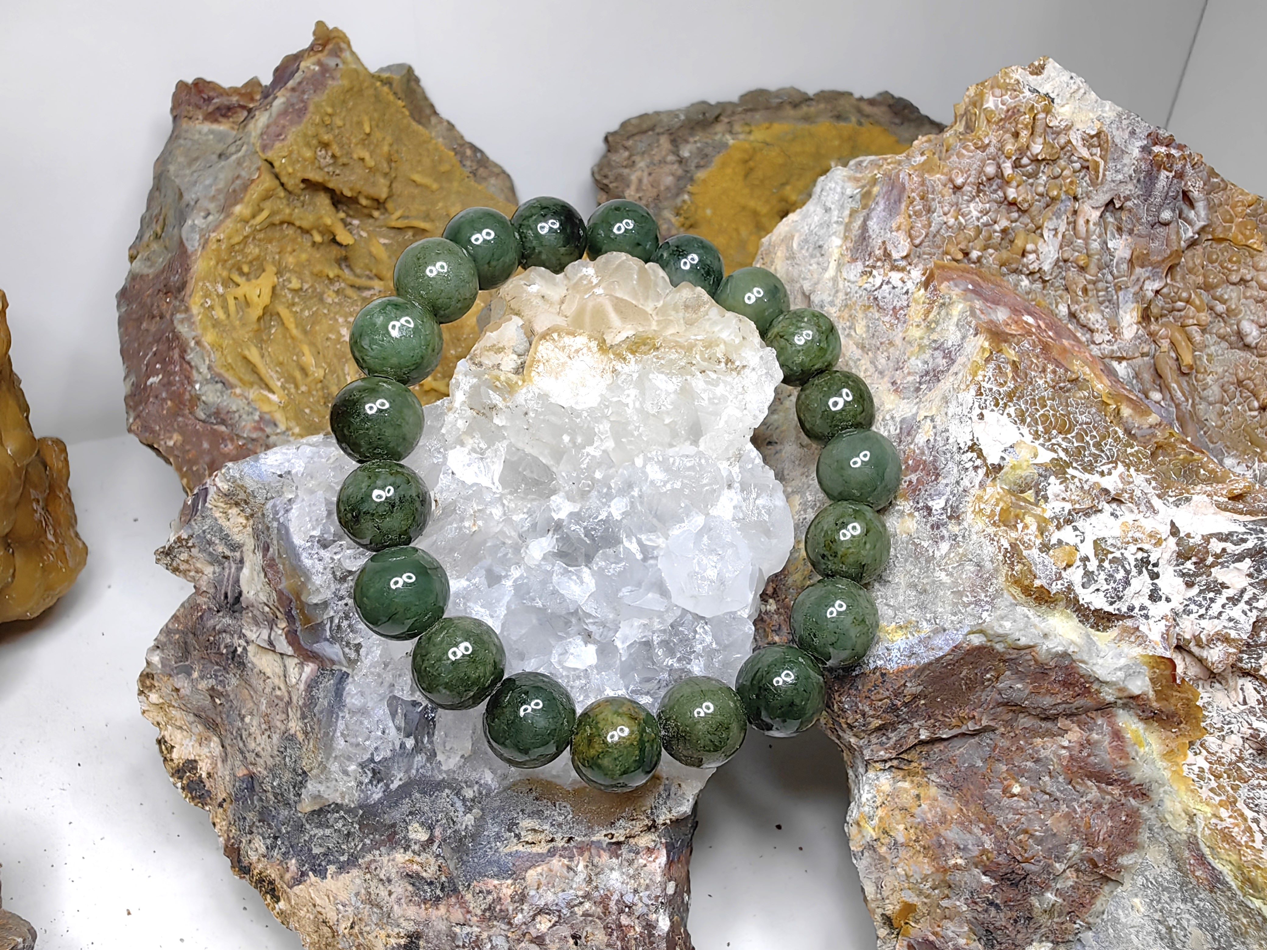 Burmese Jadeite Bracelets Round 10mm. กำไลข้อมือหยกพม่า กลม 10 mm. Free Size