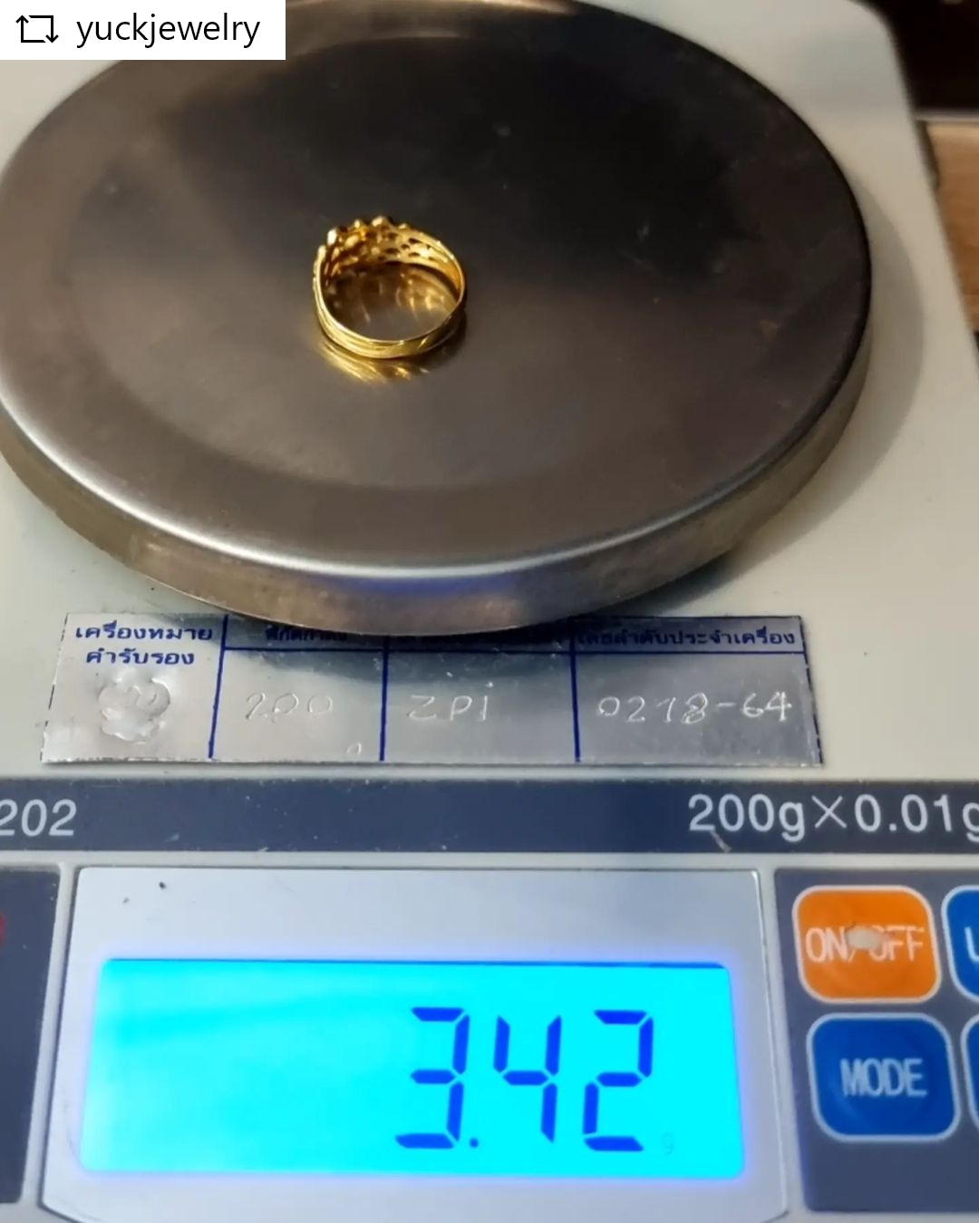 🚫ปิดการขาย(SoIdOut)🚫แหวนทองคำ 18K เพชรเกสร 5 ตัง 1 เม็ด 2 ตัง 6 เม็ด รวม 17 ตัง น้ำ 92(L) ความสะอาด Si1 ไซส์ 53 น้ำหนัก 3.42 กรัม ราคา 6000.-(Net)