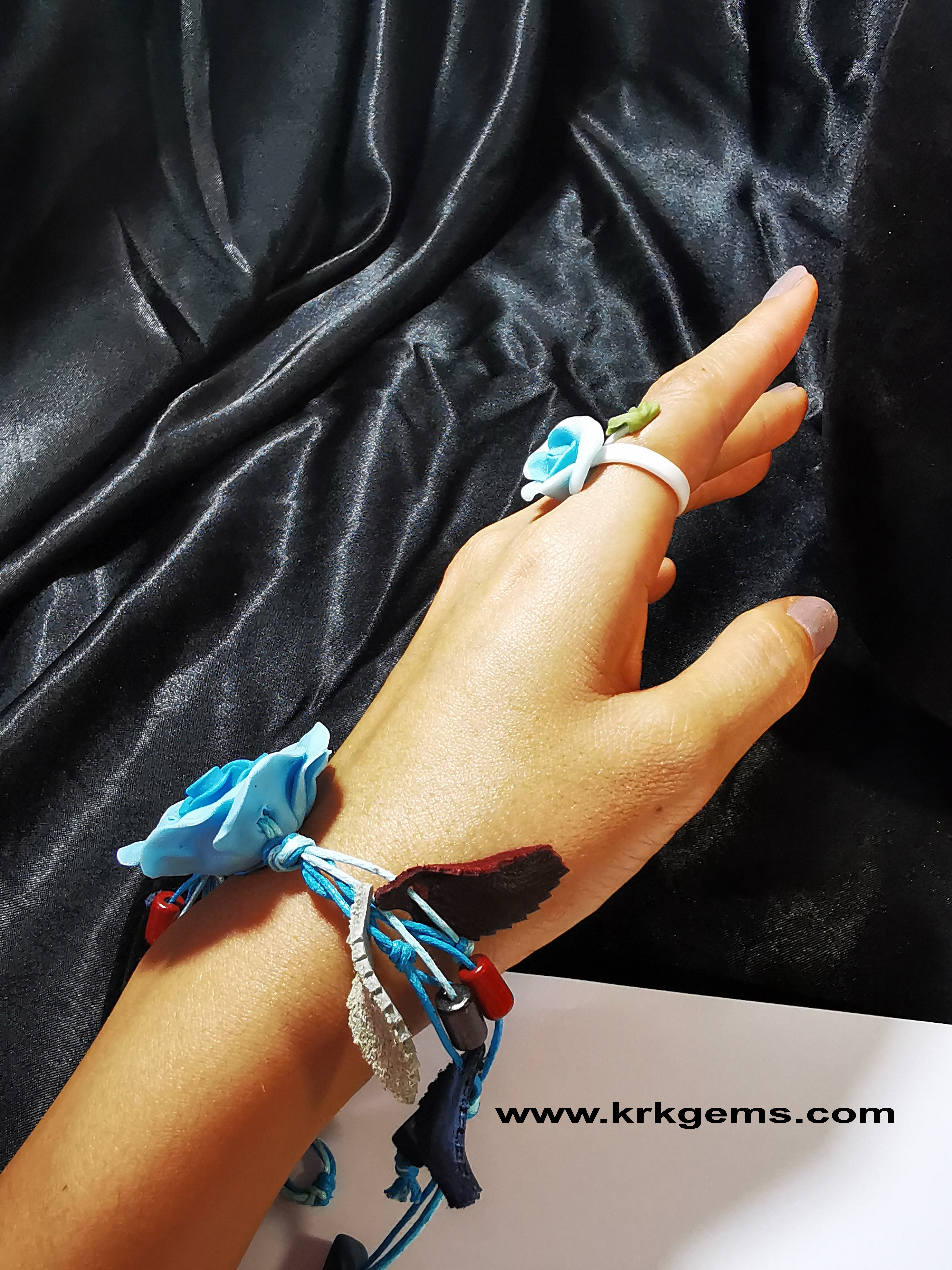 PASTEL BLUE 1ROSE HANDMADE CLAY BRACELET