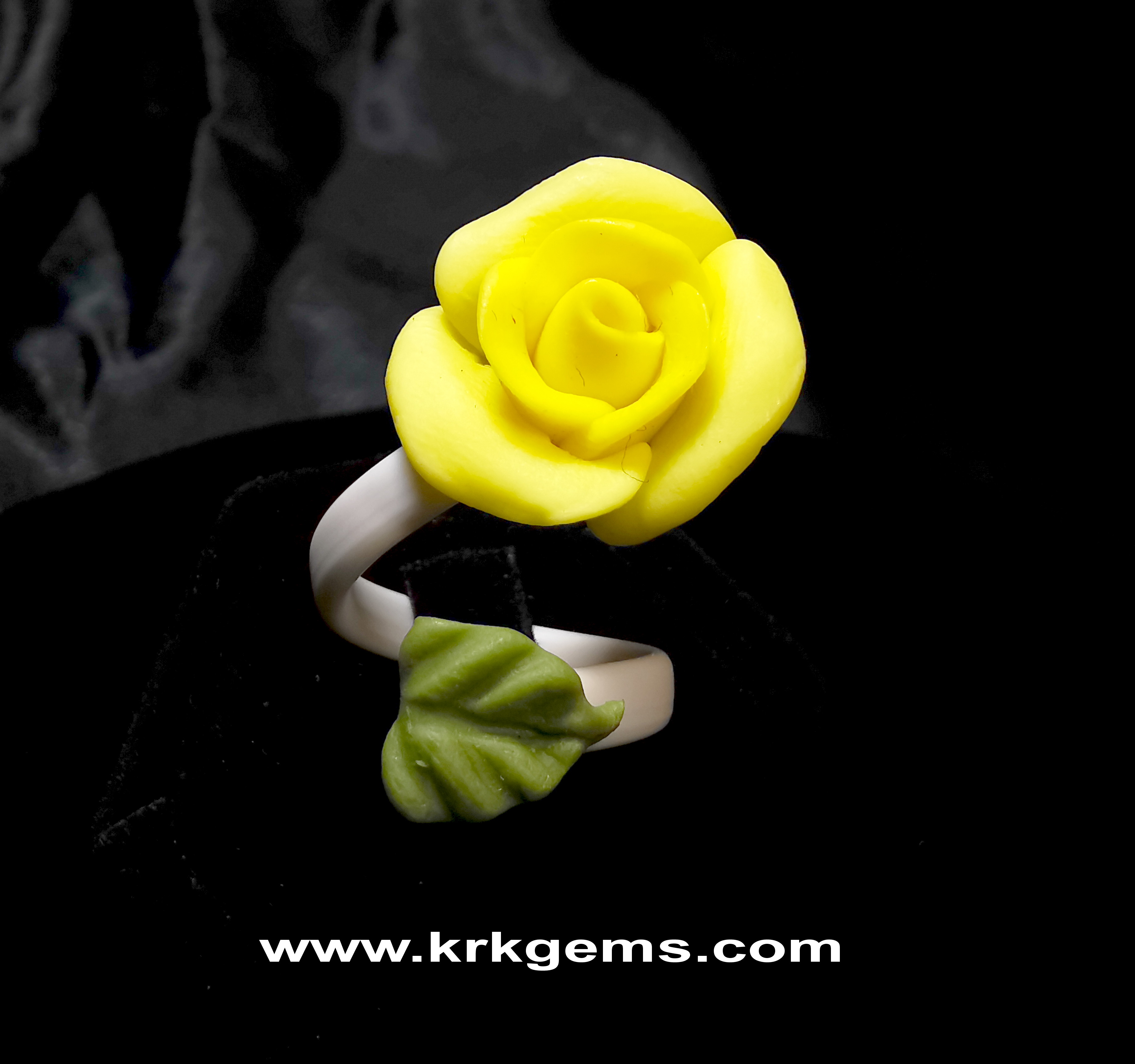 SMALL YELLOW ROSE HANDMADE CLAY RING