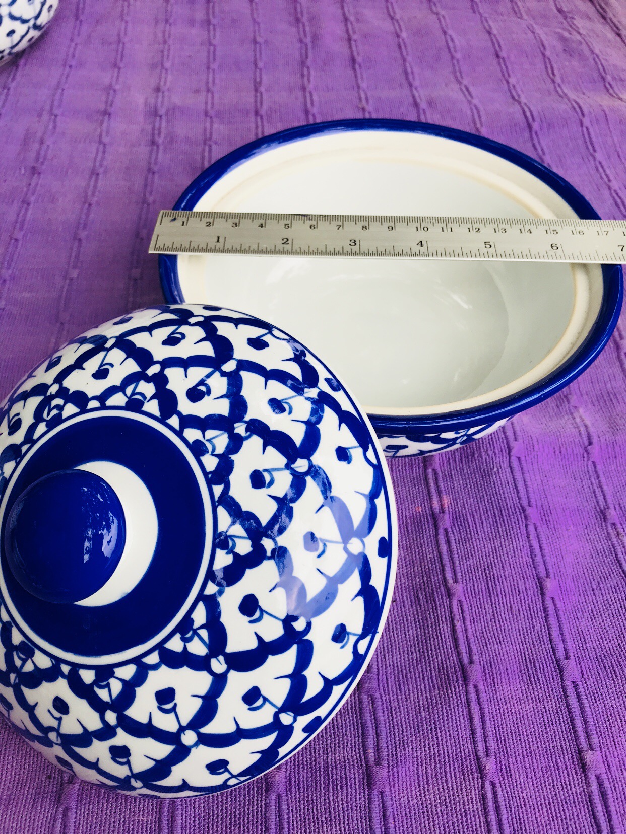 ถ้วยฝาปิดลายไทย7"