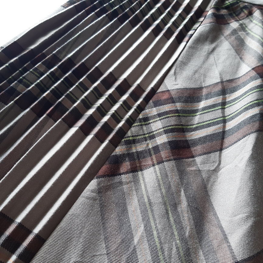 กระโปรงยาวลายสก็อต งานเก๋มาก