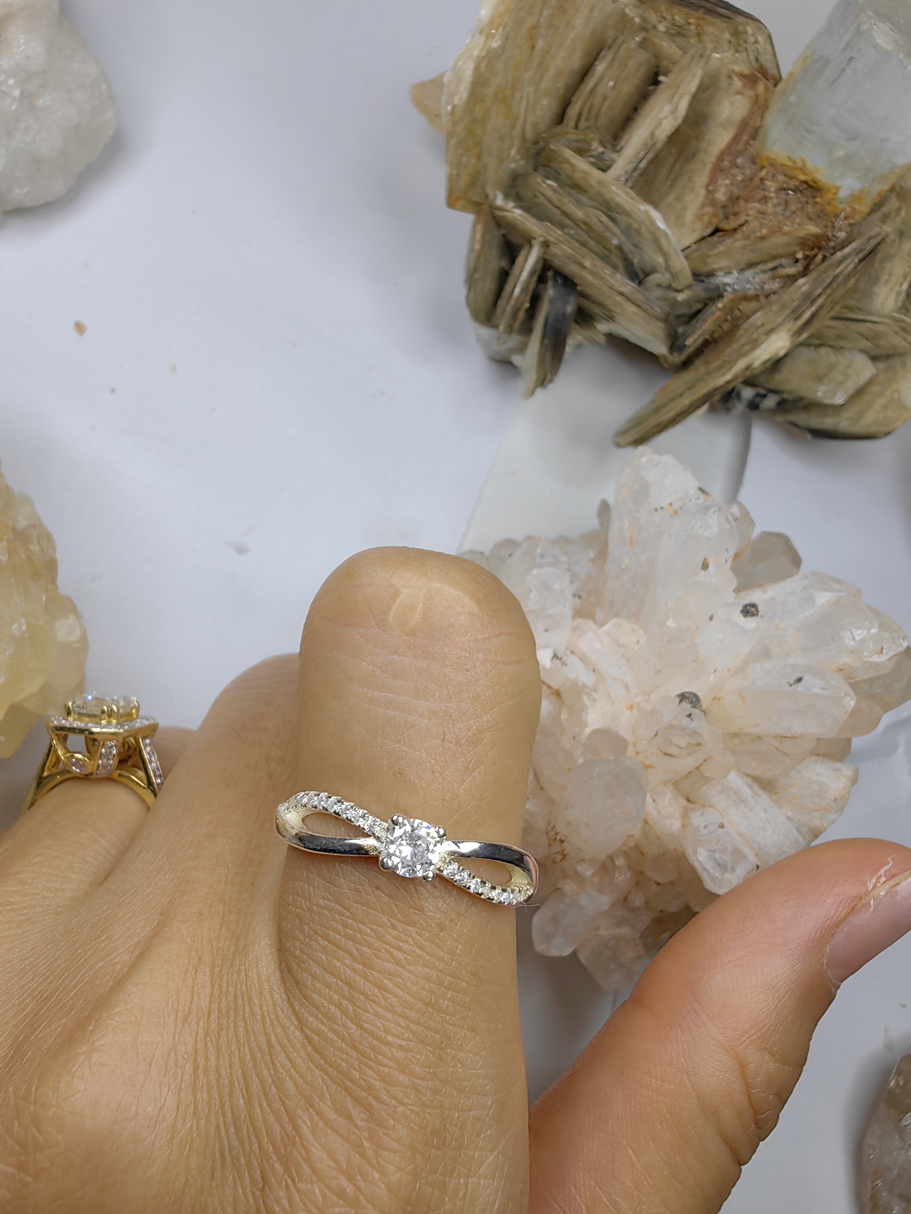 แหวนเพชร CZ เงินแท้ 92.5% Cubic Zirconia 925 Sterling Silver Ring Size 51, 58