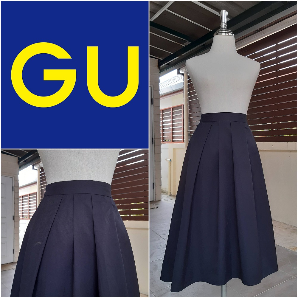 กระโปรงบานสีดำแบรนด์ GU