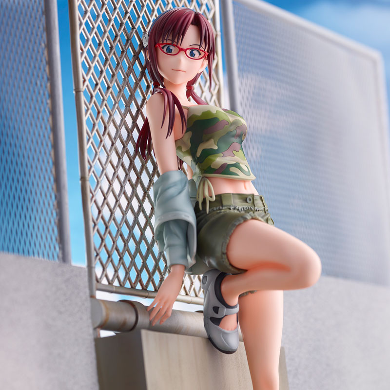 พร้อมส่ง 17750 scale "Rebuild of Evangelion" Mari Makinami Illustrious มือ 2 สภาพใหม่