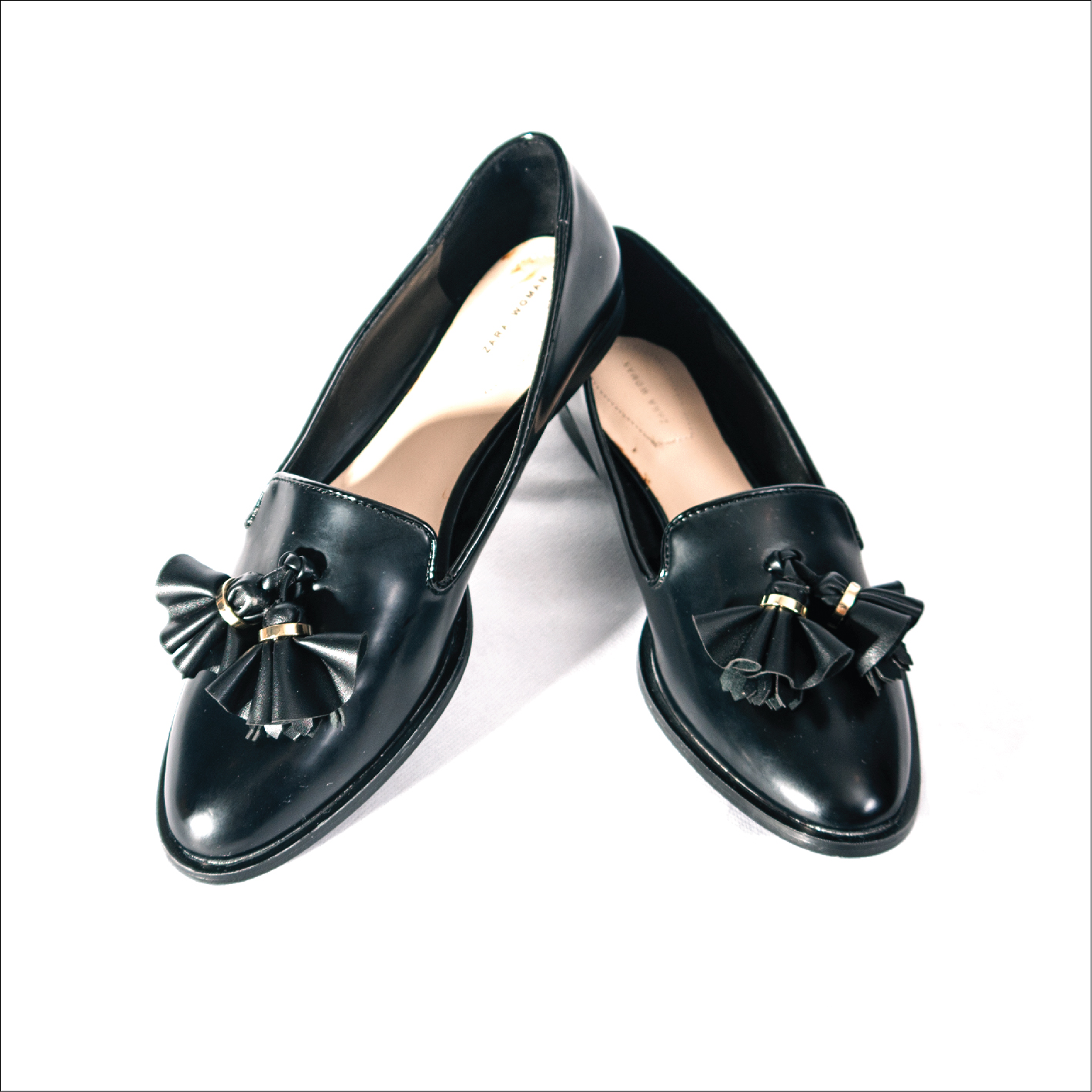 G 160036 รองเท้าคัทชู ZARA ราคาเช่า 150 บาท ต่อ 1 วัน