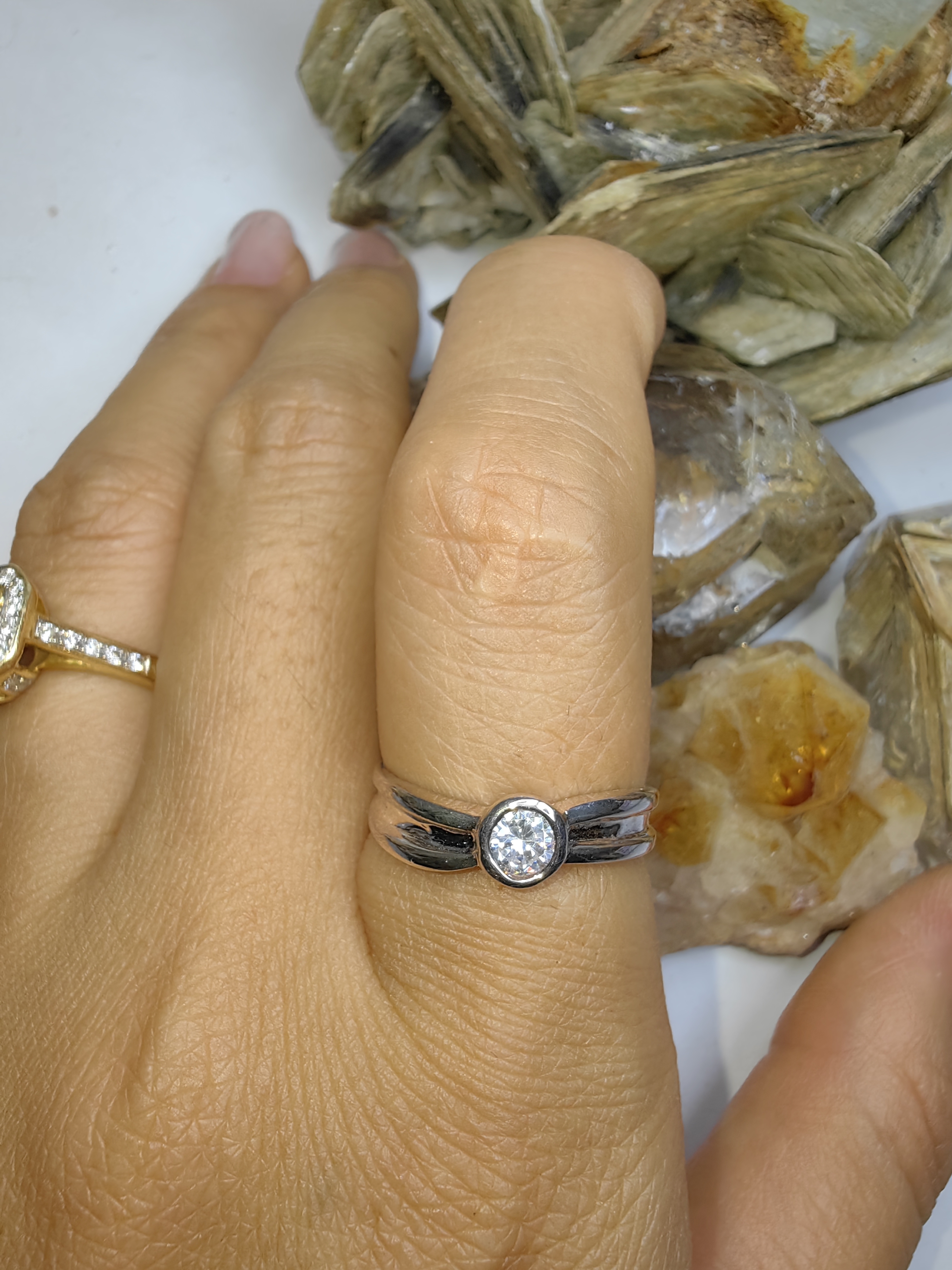 แหวนเพชร CZ เงินแท้ 92.5% Cubic Zirconia 925 Sterling Silver Ring Size 53