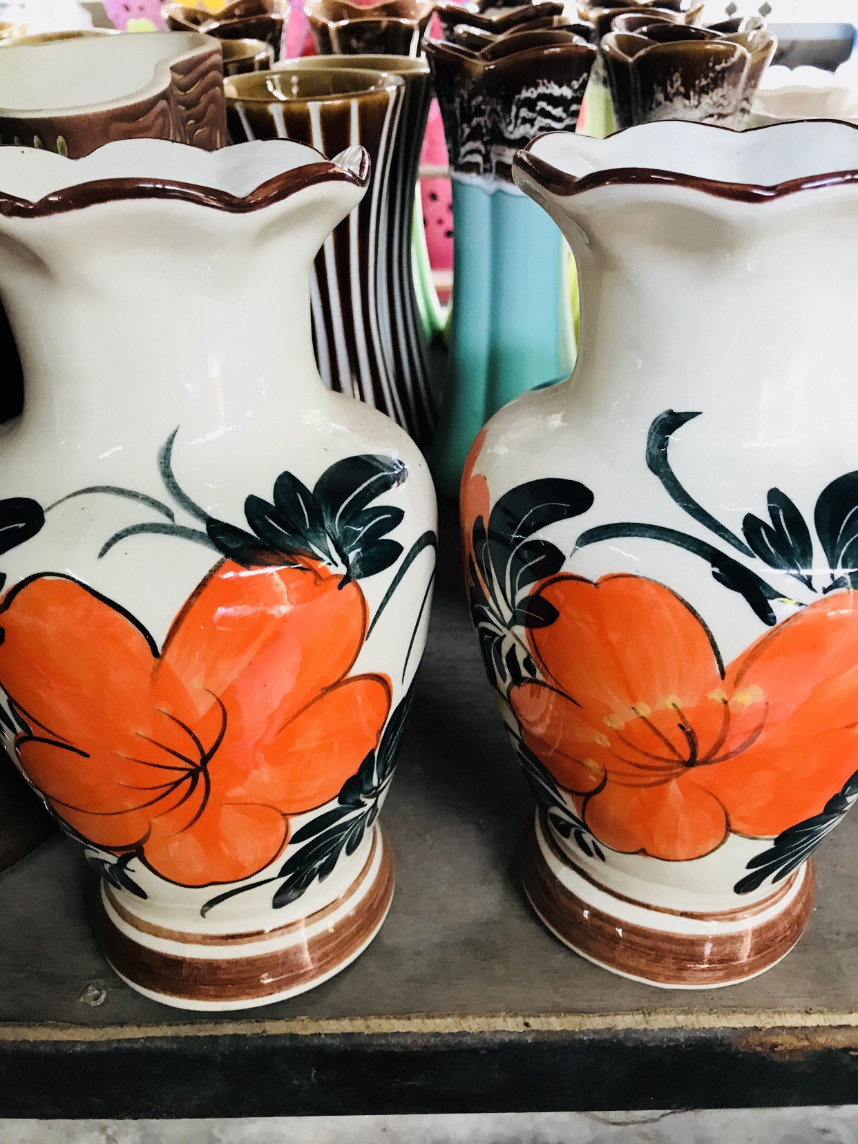 แจกันเคลือบลายดอก9.5"