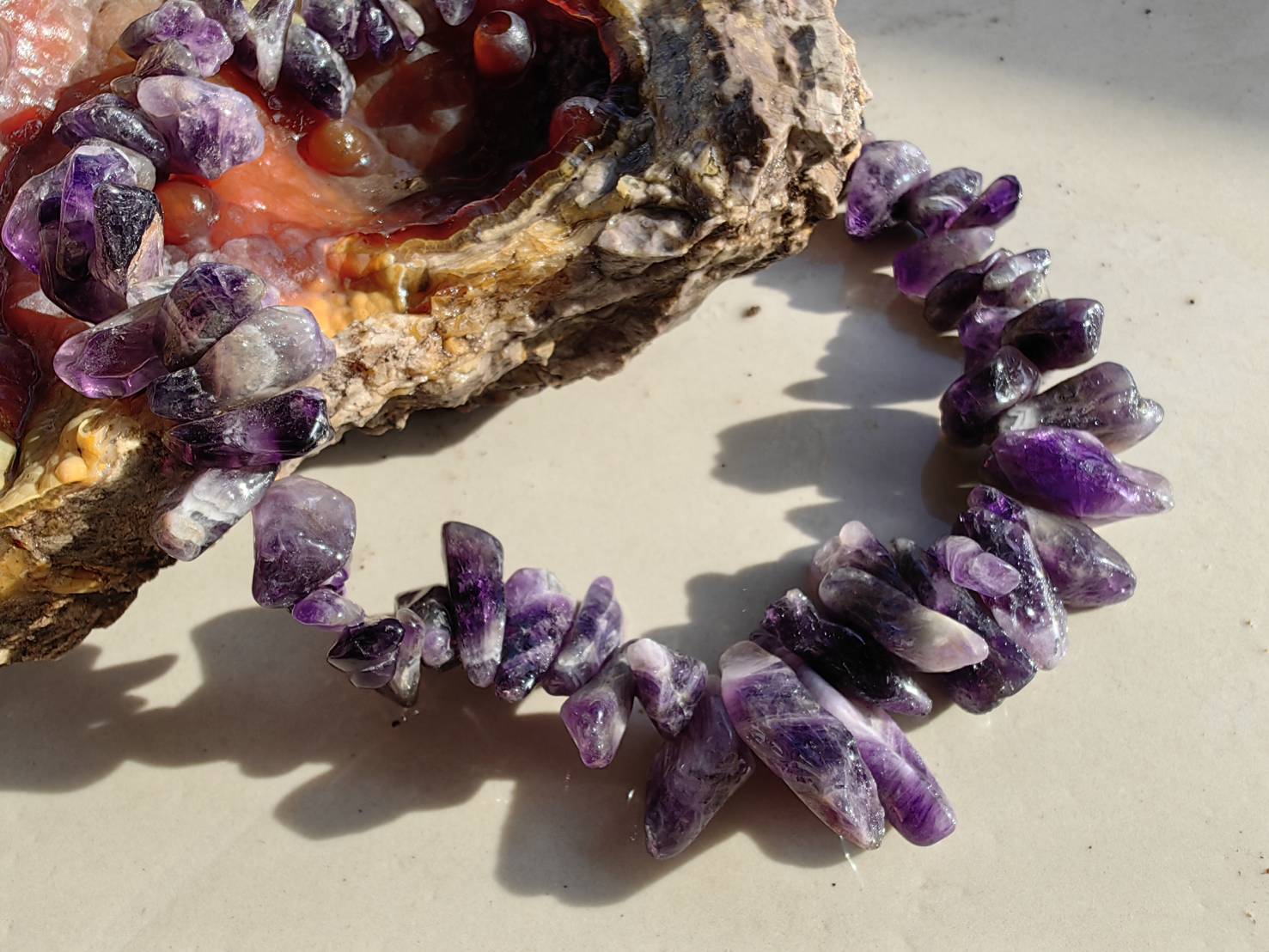 Amethyst Necklace สร้อยคออเมทิตส์ L 38 cm. 529.50 ct.